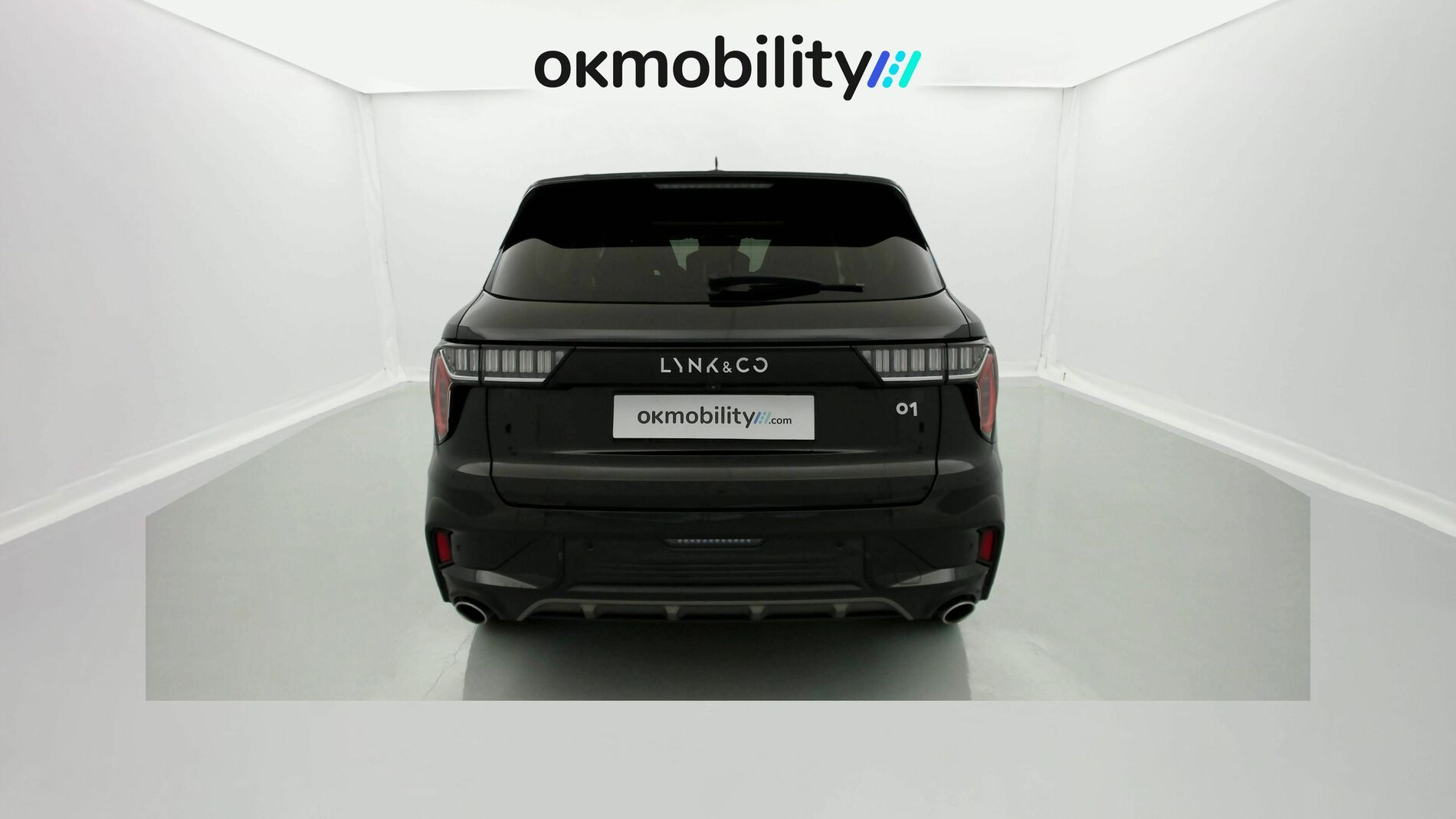 lynk&co 1 nv 1.5 PHEV 261 2022 black 11