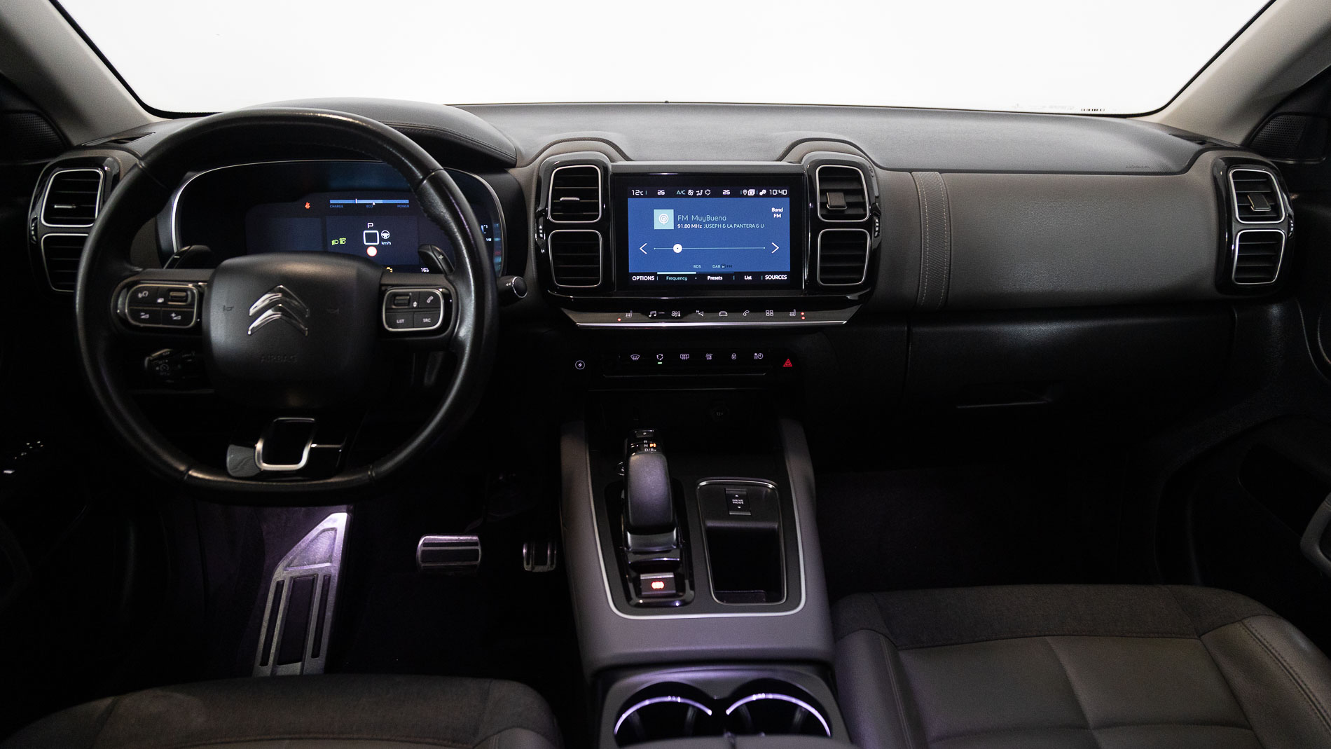 citroen c5 aircross shine 1.6 PURETECH HYBRID 225 E-EAT 2022 gris platino / negro 19