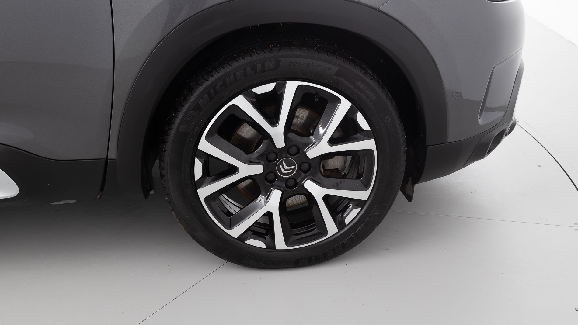 citroen c5 aircross shine 1.6 PURETECH HYBRID 225 E-EAT 2022 gris platino / negro 29