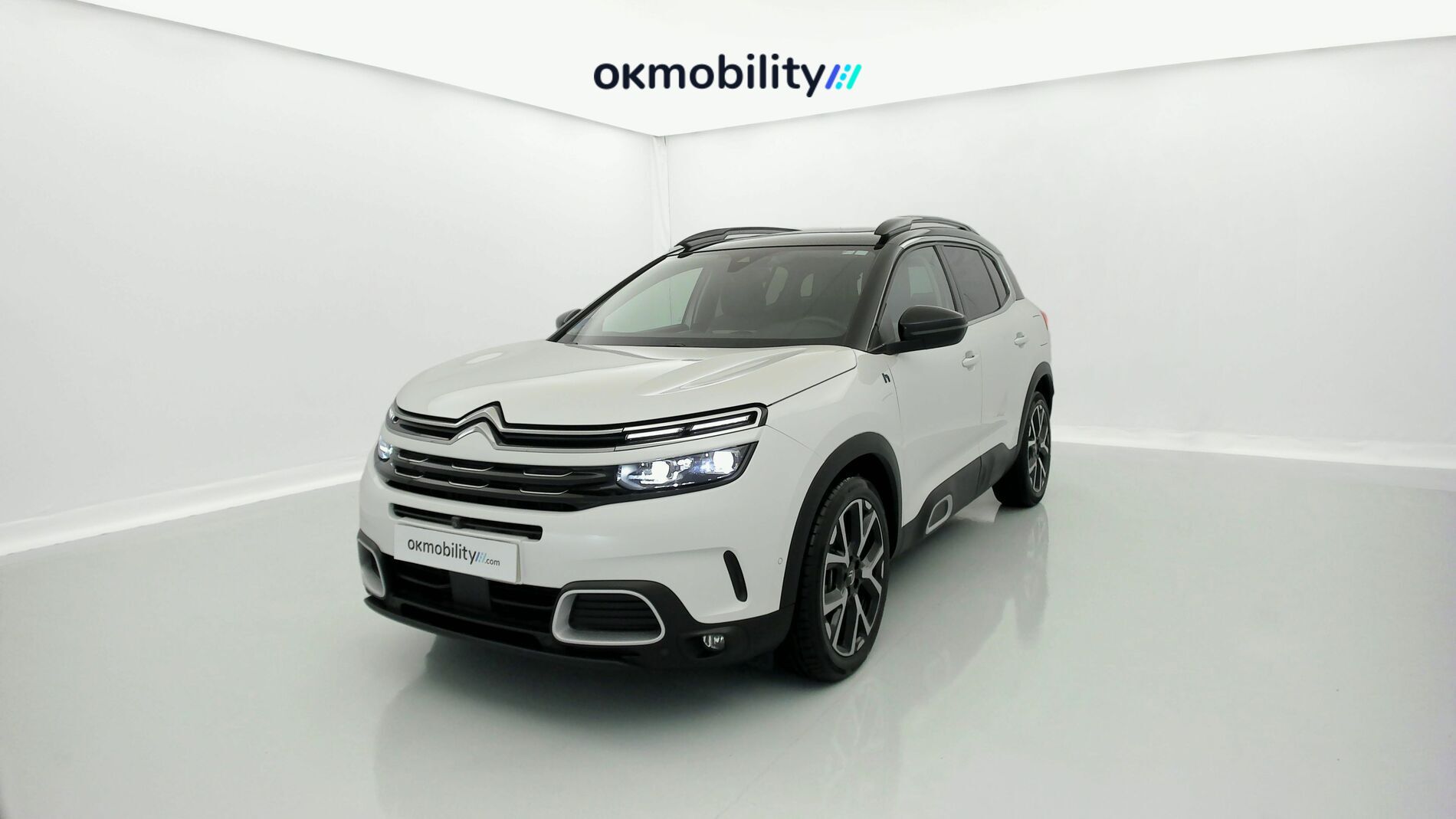 citroen c5 aircross shine 1.6 PURETECH HYBRID 225 E-EAT 2022 blanco nacarado / negro 1