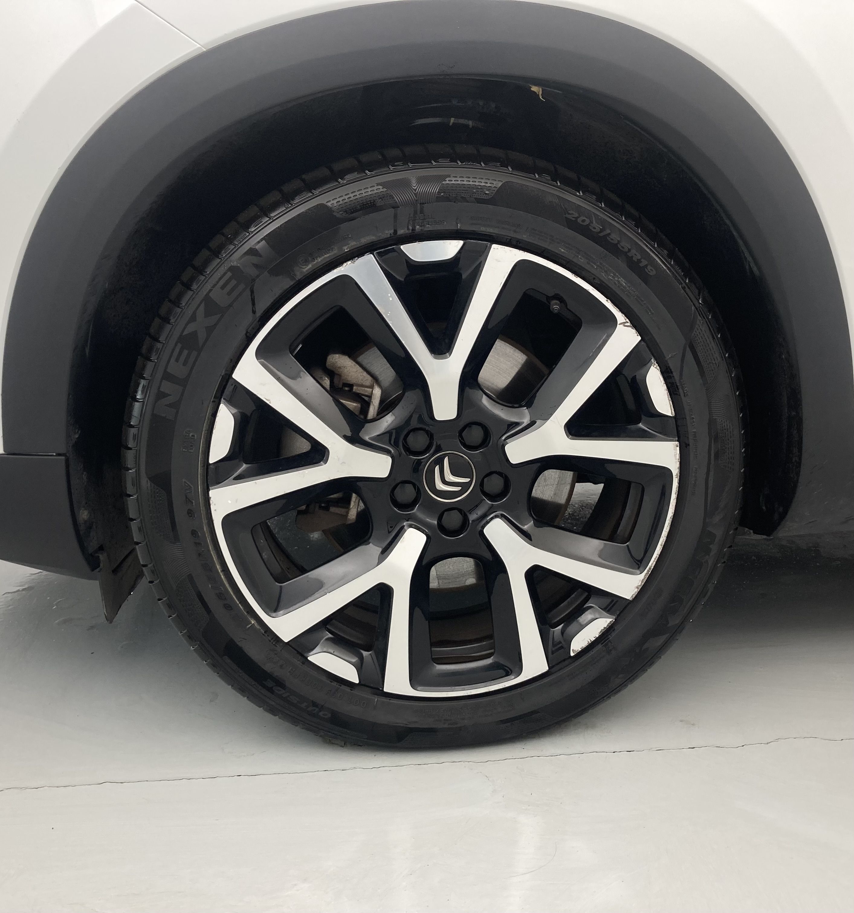 citroen c5 aircross shine 1.6 PURETECH HYBRID 225 E-EAT 2022 blanco nacarado / negro 27