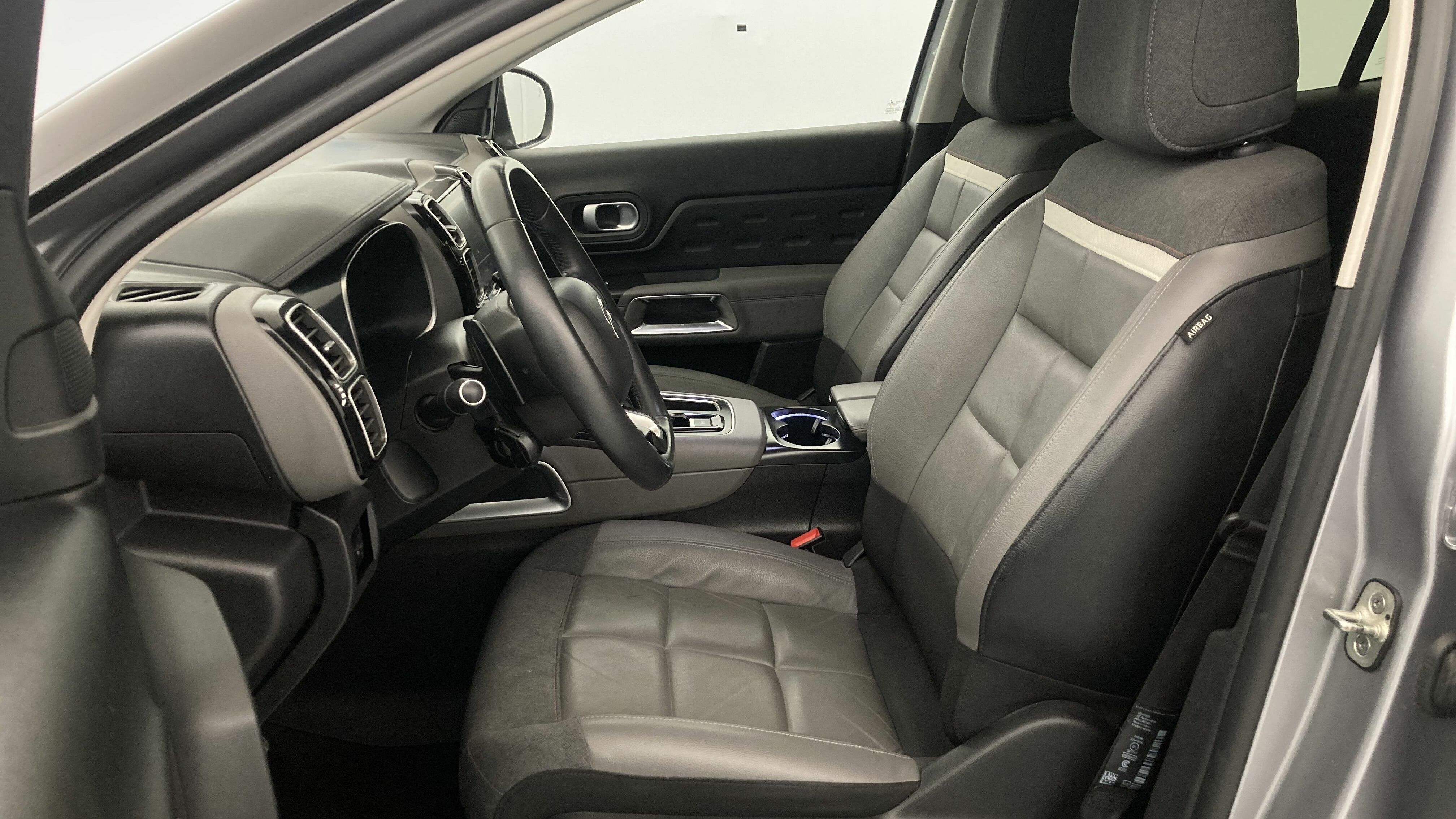 citroen c5 aircross shine 1.6 PURETECH HYBRID 225 E-EAT 2022 gris acier / negro 13