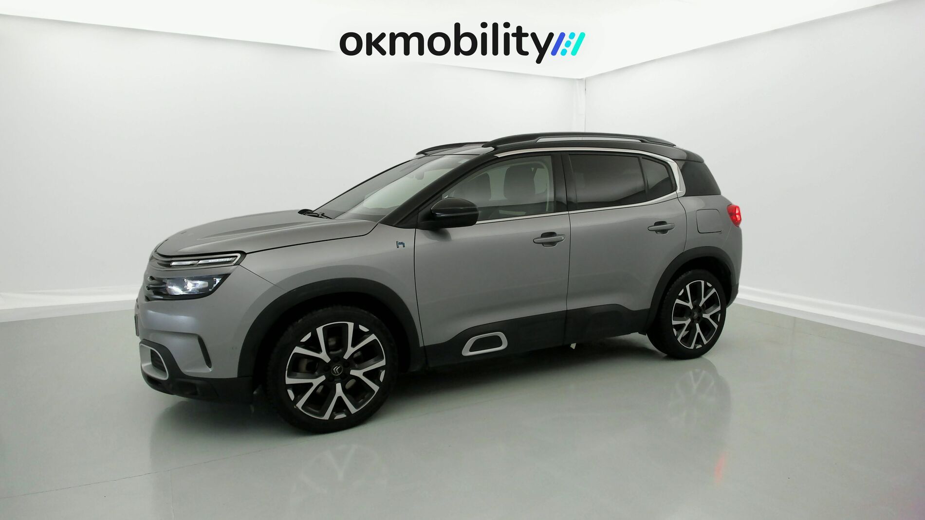 citroen c5 aircross shine 1.6 PURETECH HYBRID 225 E-EAT 2022 gris acier / negro 4