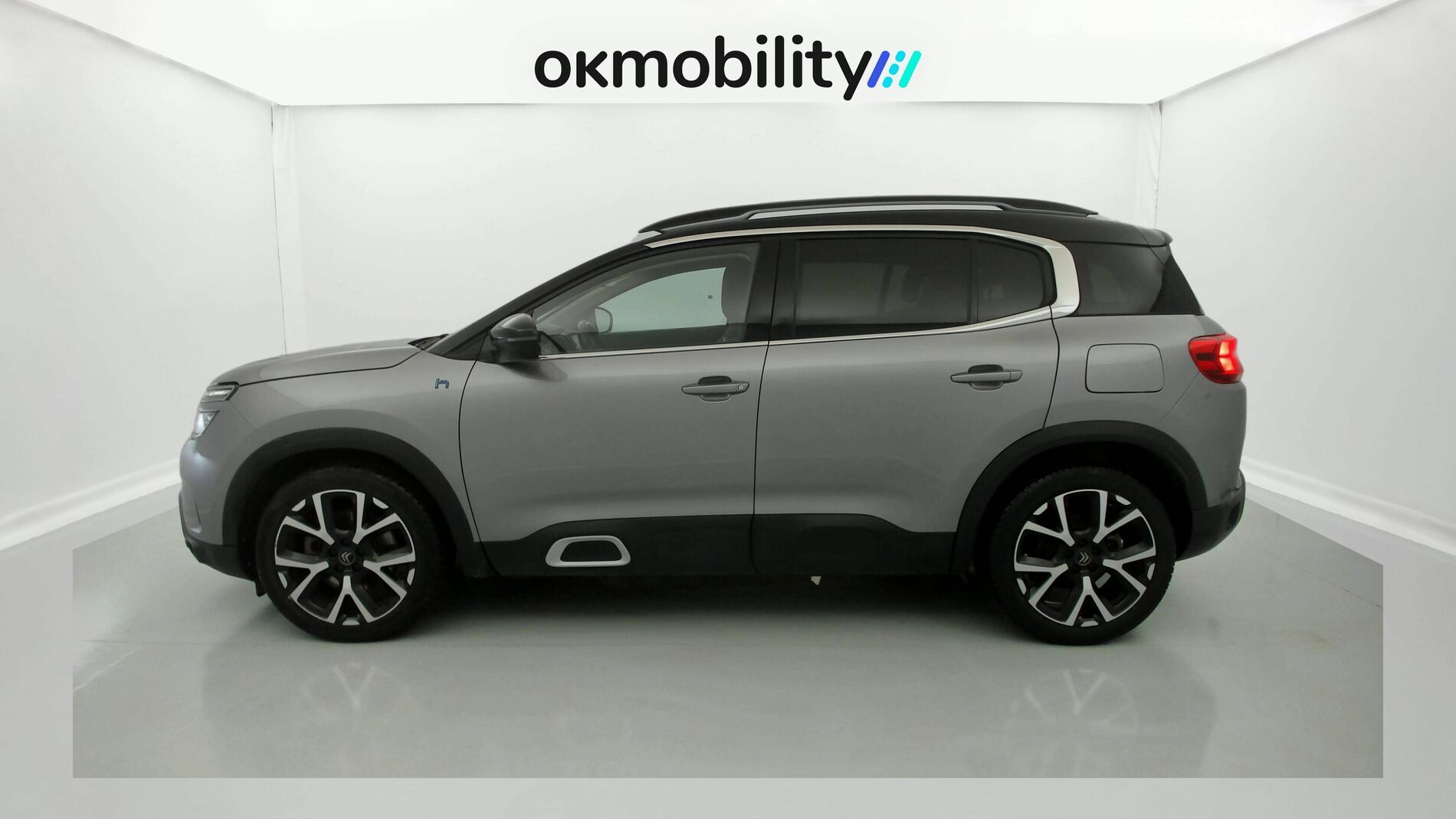 citroen c5 aircross shine 1.6 PURETECH HYBRID 225 E-EAT 2022 gris acier / negro 5