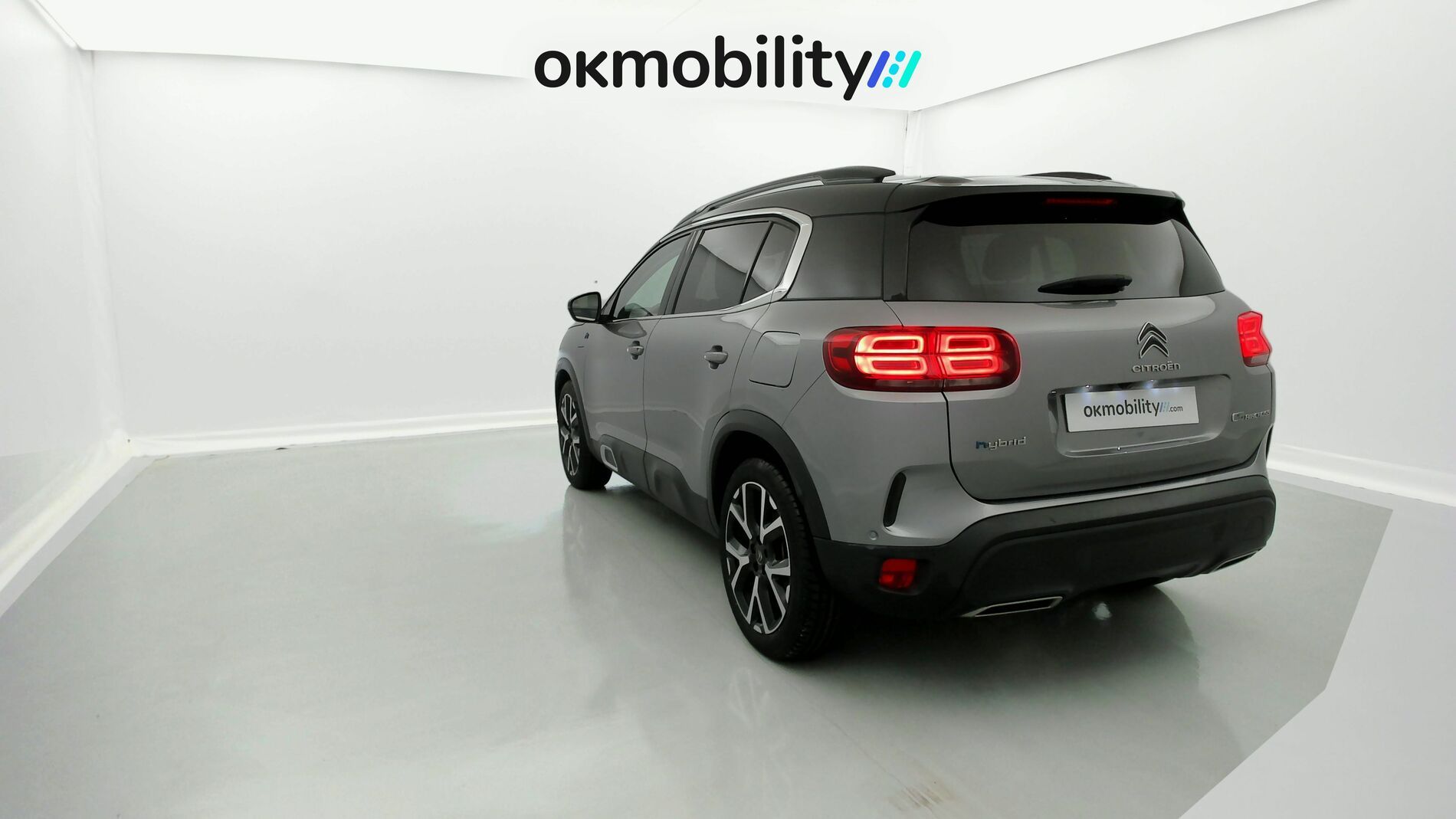 citroen c5 aircross shine 1.6 PURETECH HYBRID 225 E-EAT 2022 gris acier / negro 8