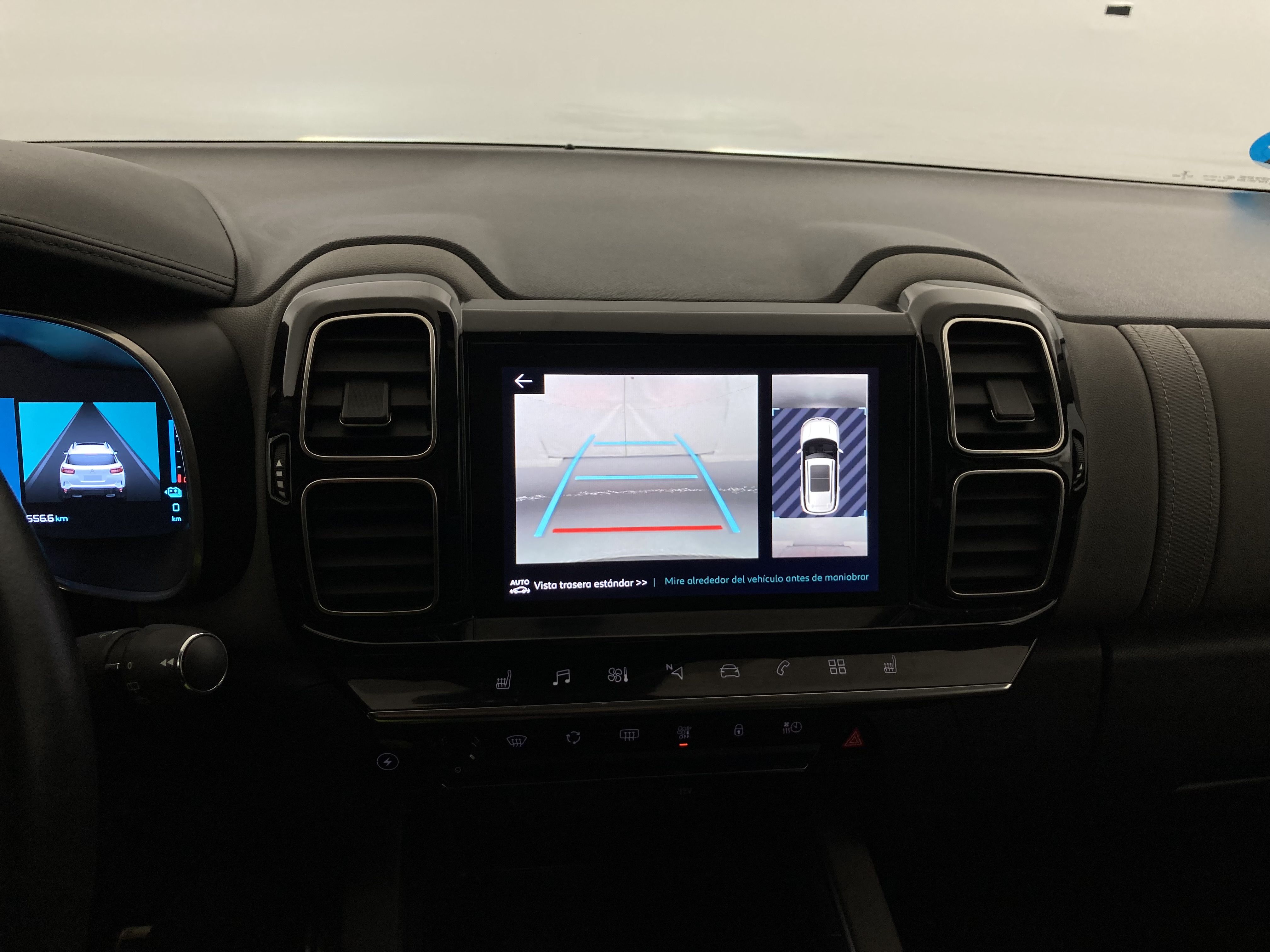 citroen c5 aircross shine 1.6 PURETECH HYBRID 225 E-EAT 2022 gris acier / negro 29