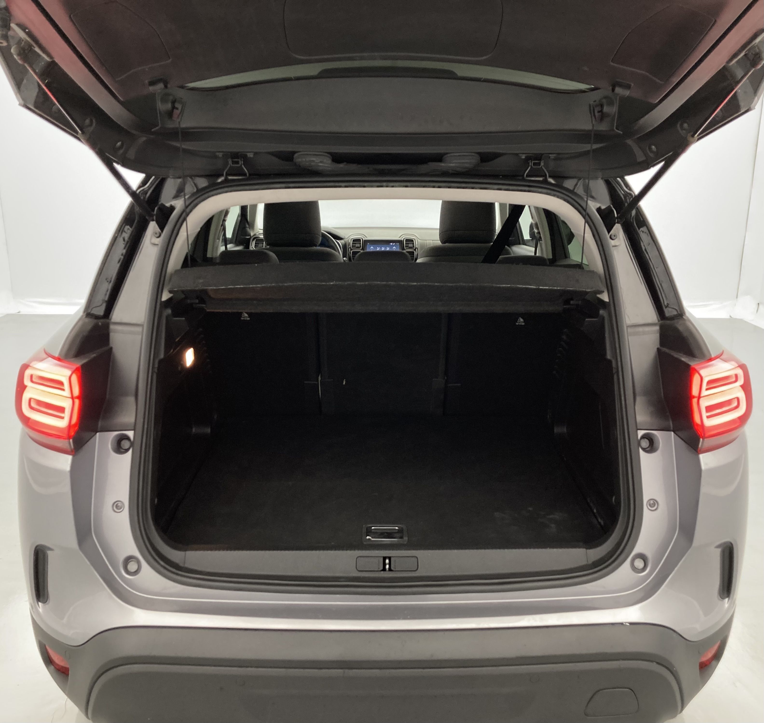 citroen c5 aircross shine 1.6 PURETECH HYBRID 225 E-EAT 2022 gris acier / negro 27