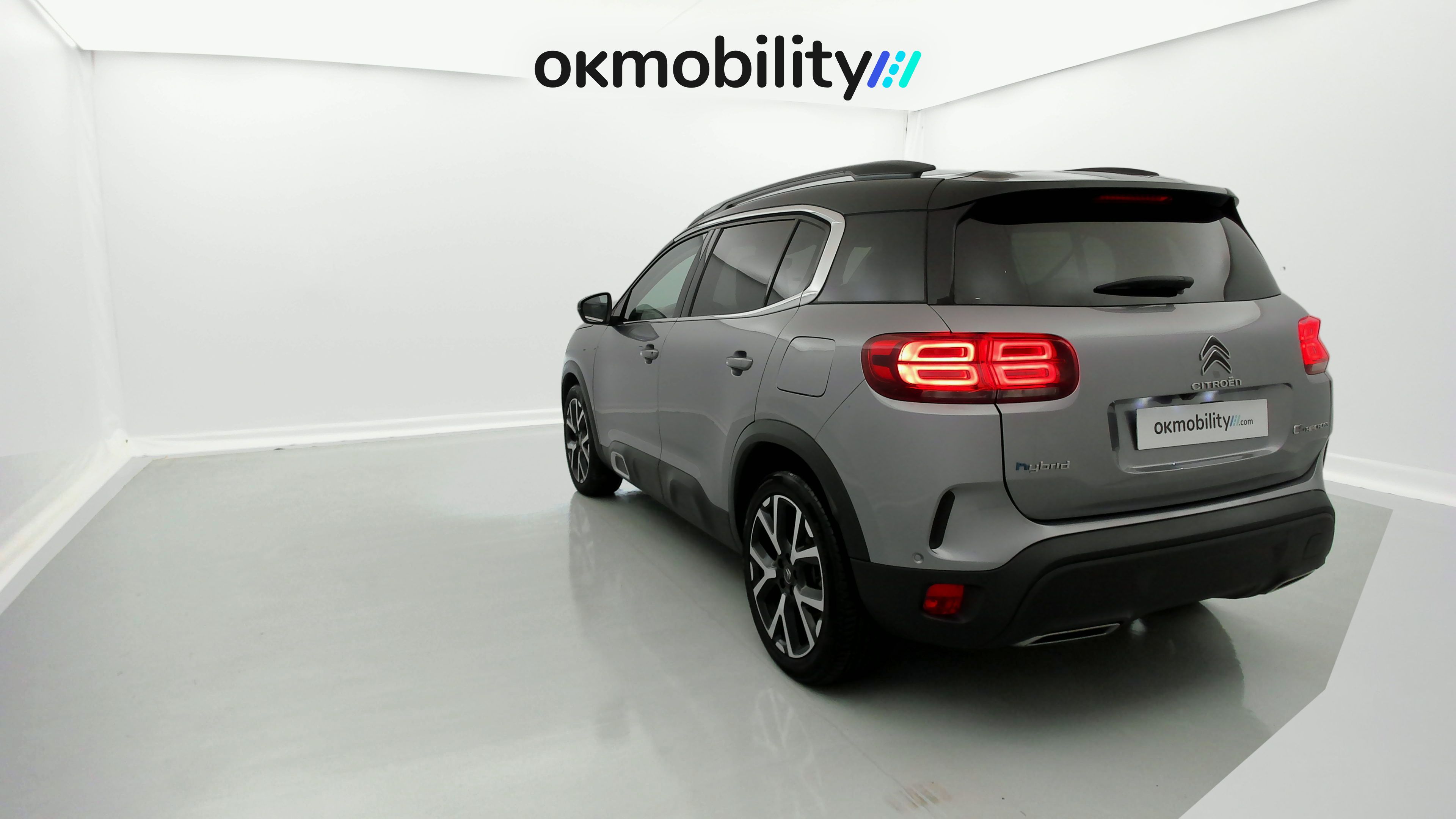citroen c5 aircross shine 1.6 PURETECH HYBRID 225 E-EAT 2022 gris acier / negro 11
