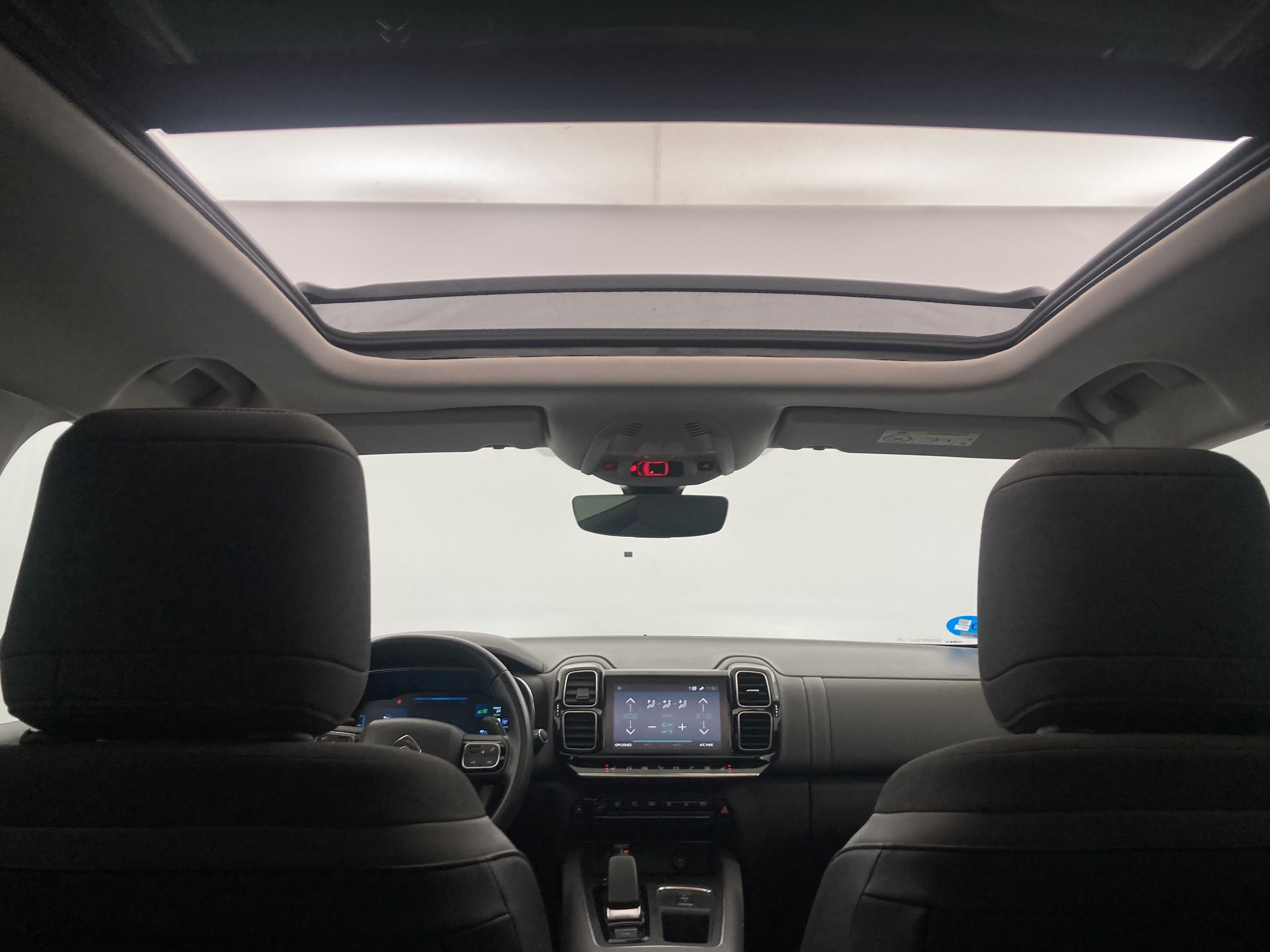 citroen c5 aircross shine 1.6 PURETECH HYBRID 225 E-EAT 2022 blanco nacarado / negro 24