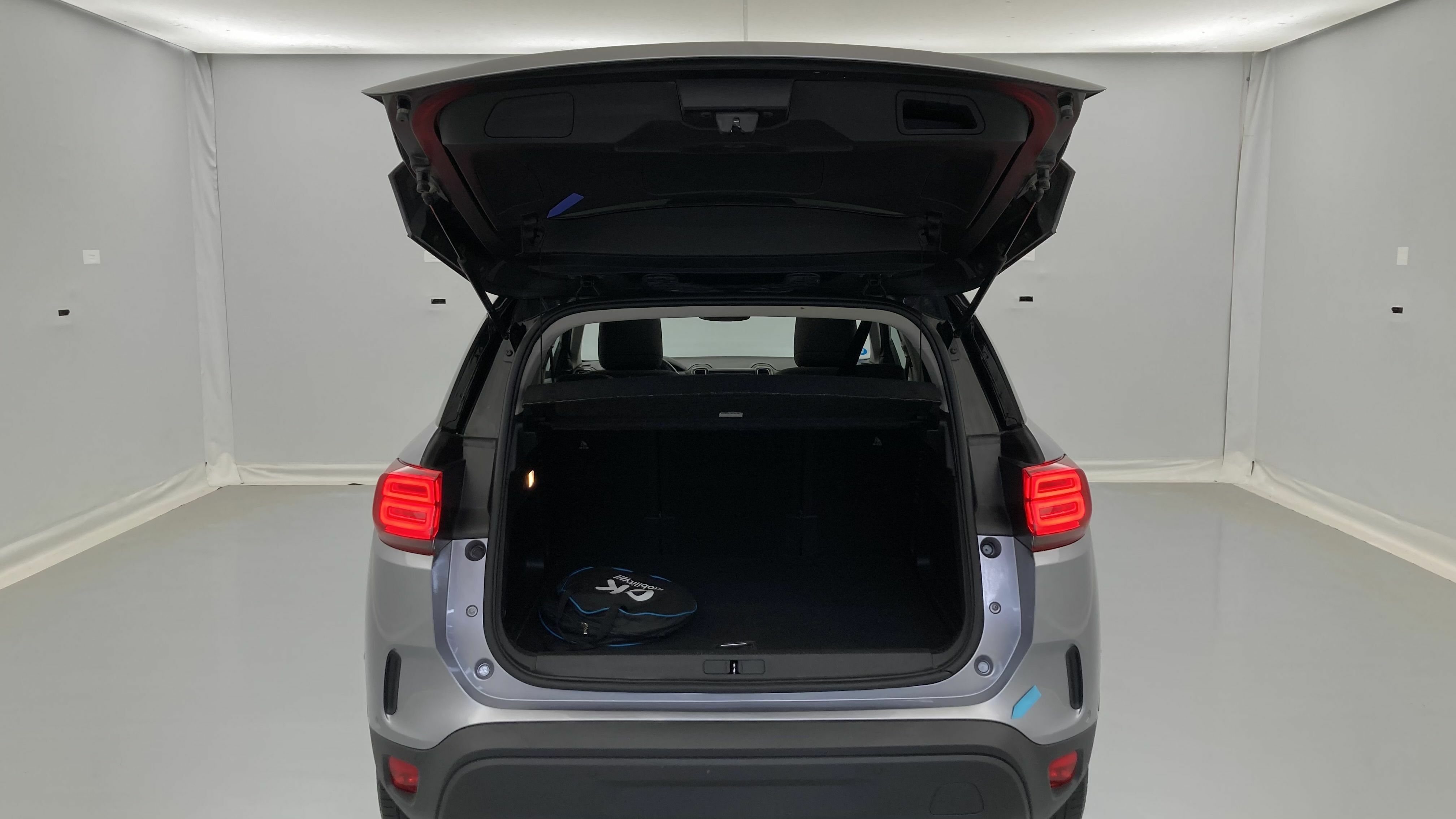 citroen c5 aircross shine 1.6 PURETECH HYBRID 225 E-EAT 2022 gris acier / negro 13