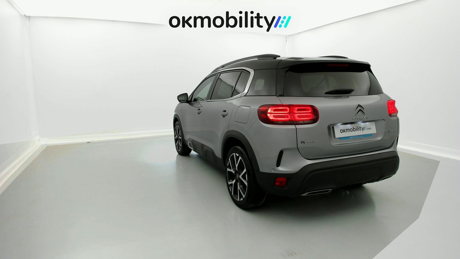 citroen c5 aircross shine 1.6 PURETECH HYBRID 225 E-EAT 2022 gris acier / negro 9