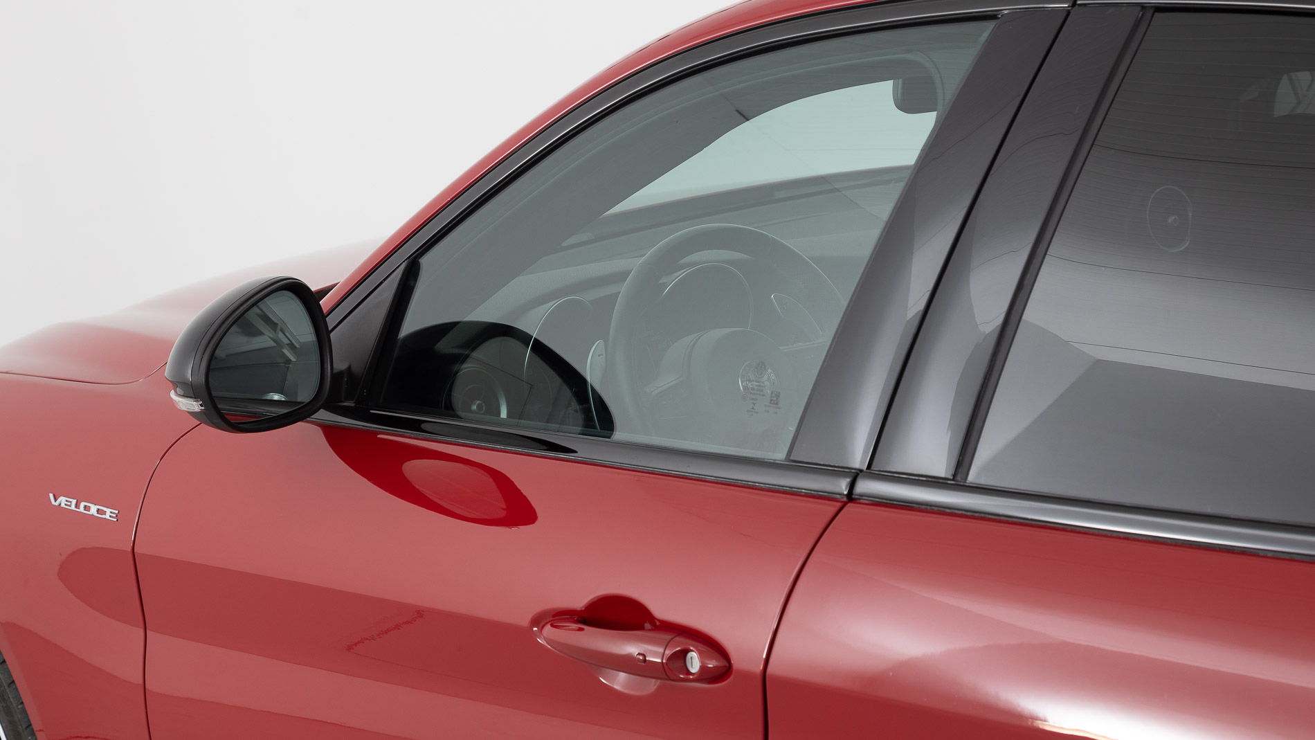 alfa romeo giulia veloce 2.0 TURBO 280CV AWD AUTO 2022 rojo alfa 28