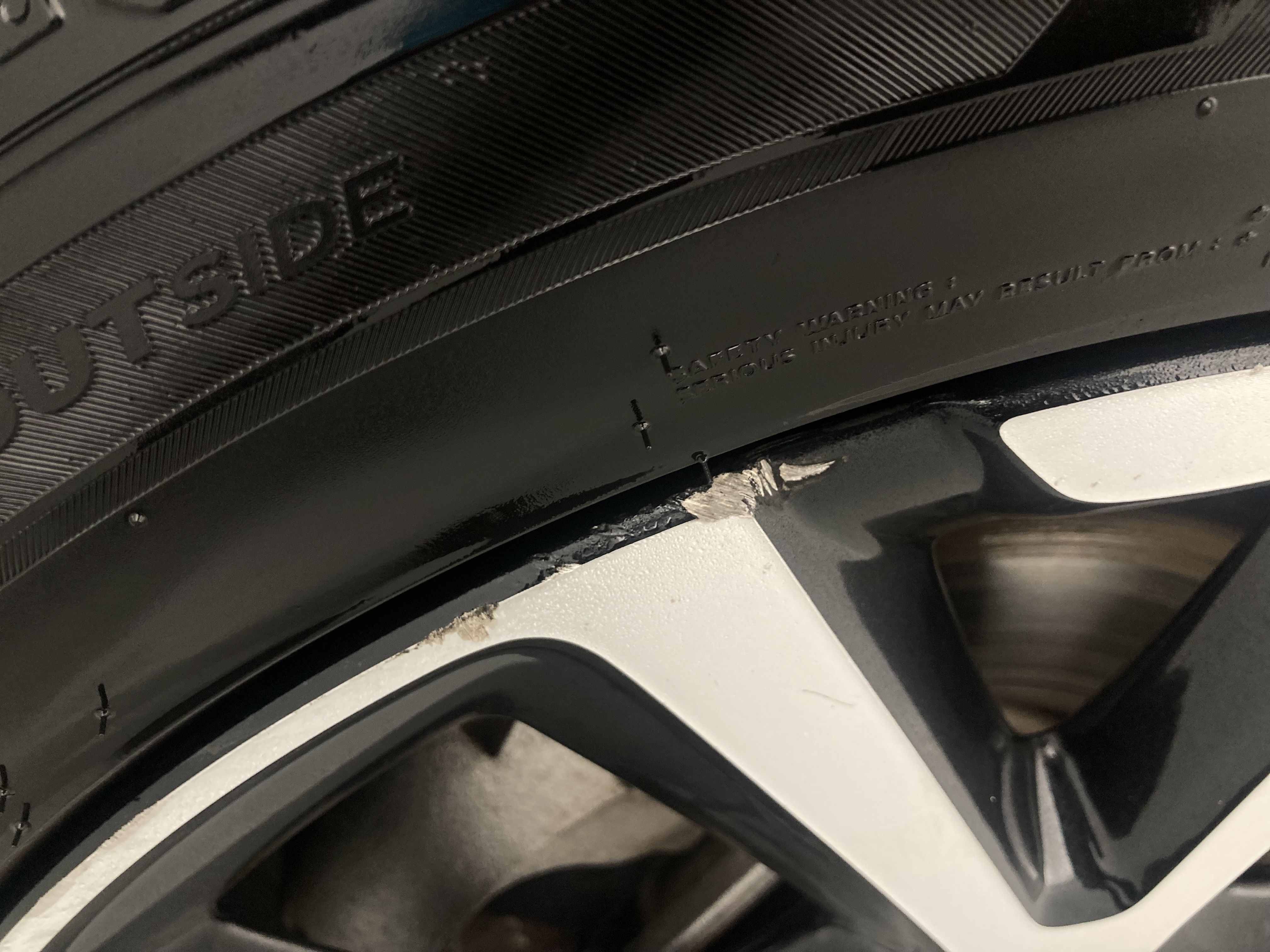 citroen c5 aircross shine 1.6 PURETECH HYBRID 225 E-EAT 2022 gris platino / negro 28