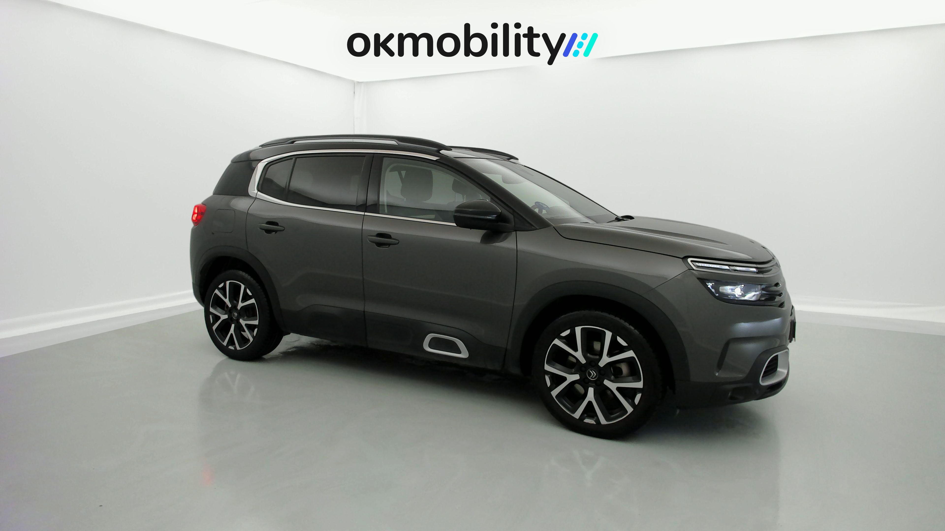 citroen c5 aircross shine 1.6 PURETECH HYBRID 225 E-EAT 2022 gris platino / negro 3