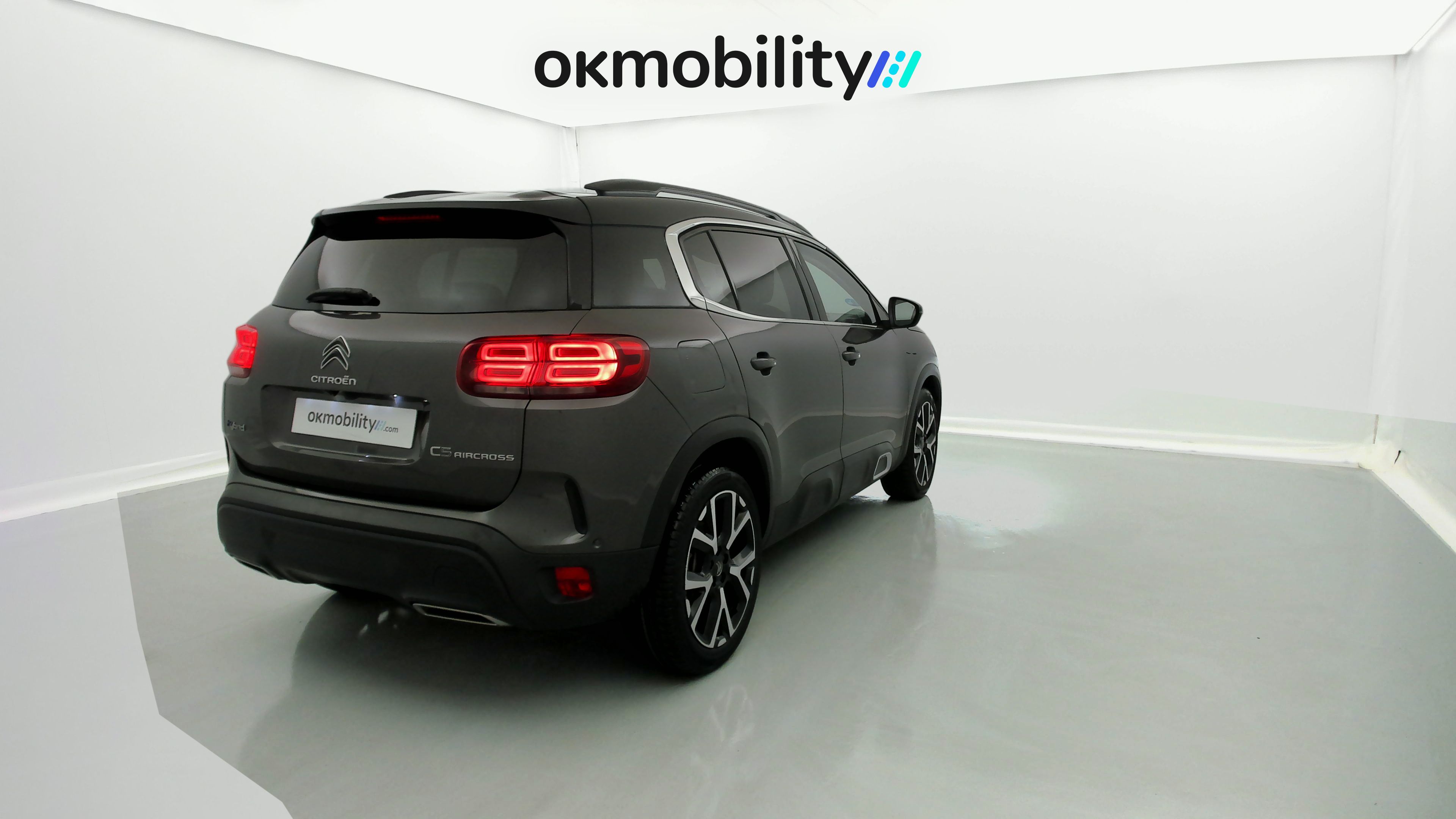citroen c5 aircross shine 1.6 PURETECH HYBRID 225 E-EAT 2022 gris platino / negro 13