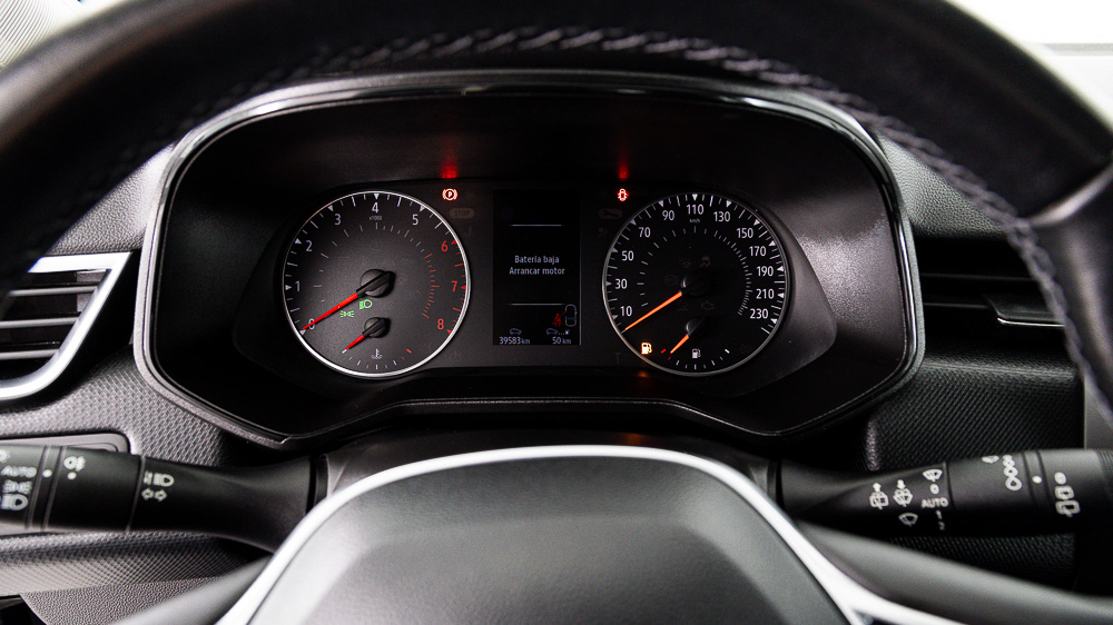 renault clio equilibre 1.0 TCE 90 2023 gris pizarra 4