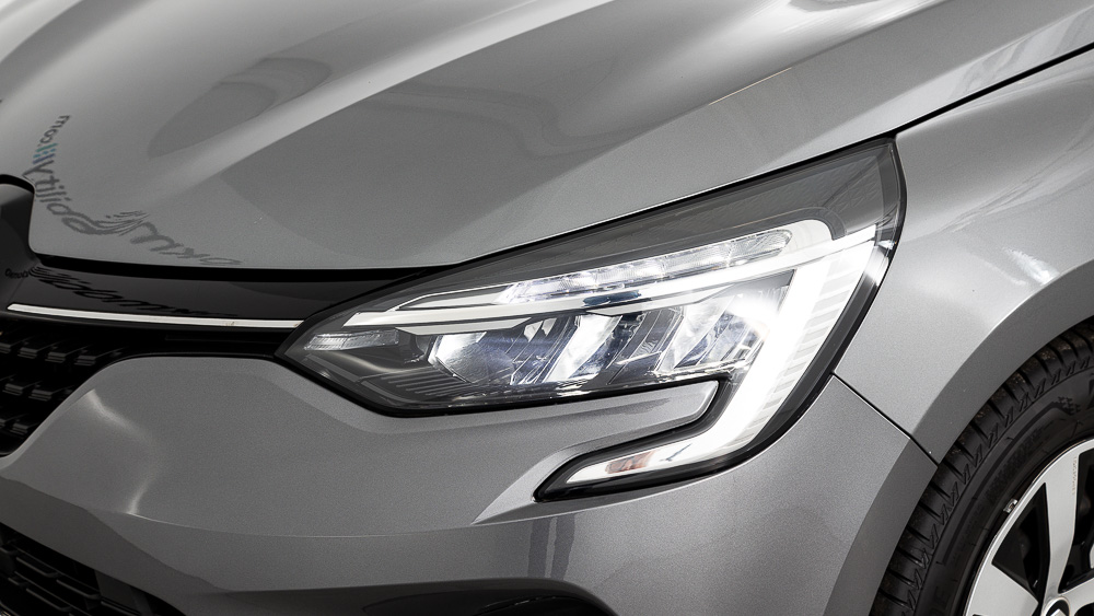 renault clio equilibre 1.0 TCE 90 2023 gris pizarra 17