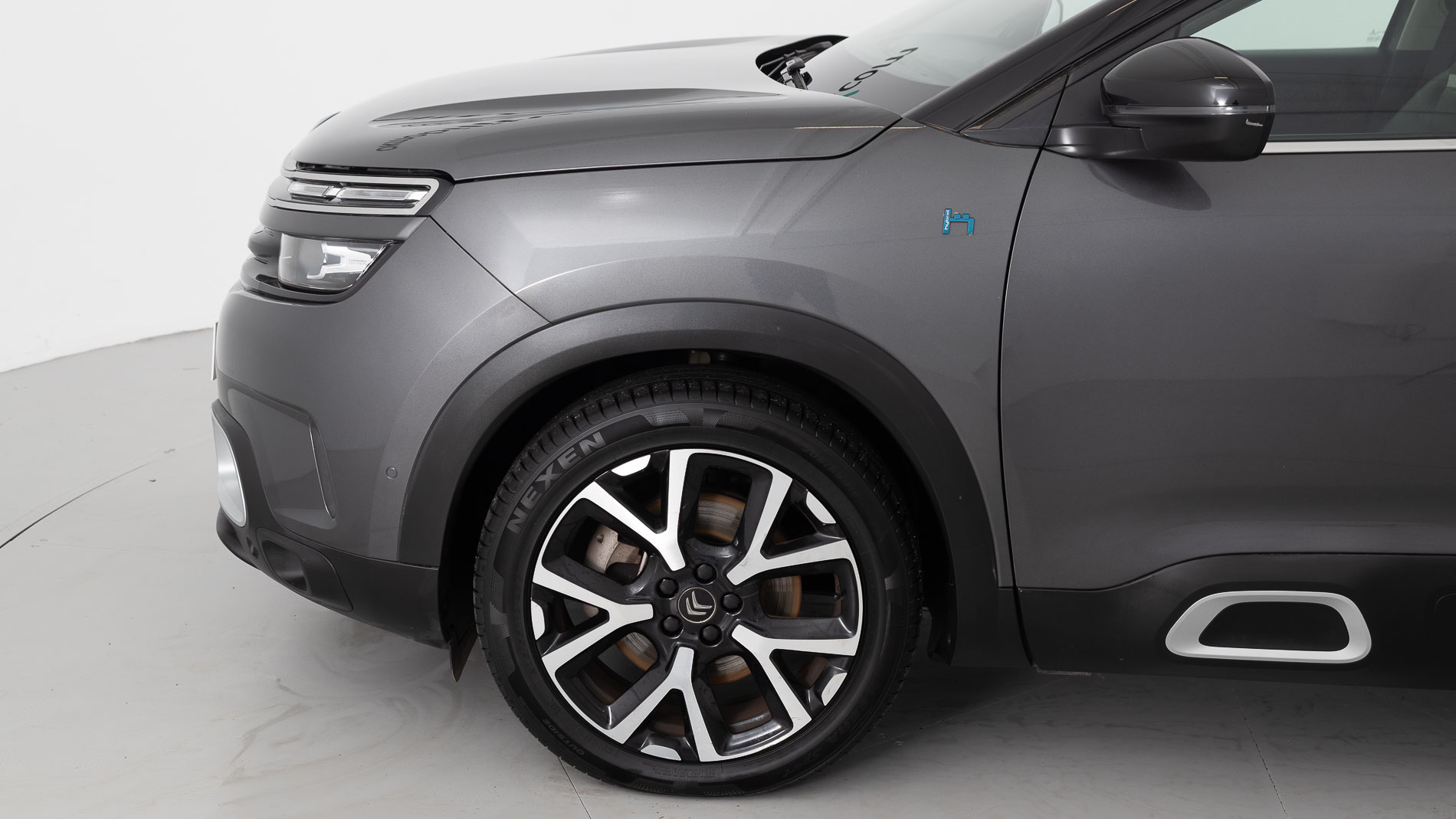 citroen c5 aircross shine 1.6 PURETECH HYBRID 225 E-EAT 2022 gris platino / negro 25