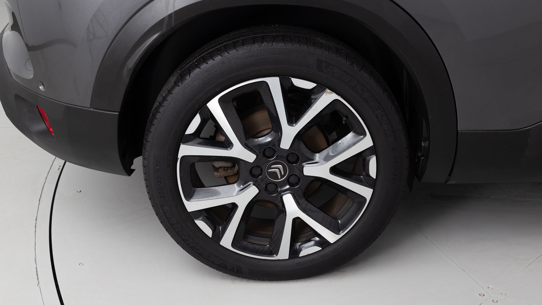 citroen c5 aircross shine 1.6 PURETECH HYBRID 225 E-EAT 2022 gris platino / negro 27