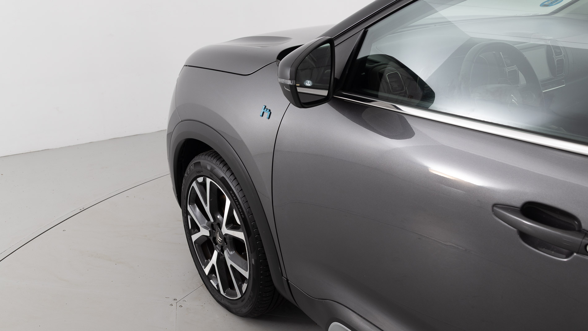 citroen c5 aircross shine 1.6 PURETECH HYBRID 225 E-EAT 2022 gris platino / negro 29