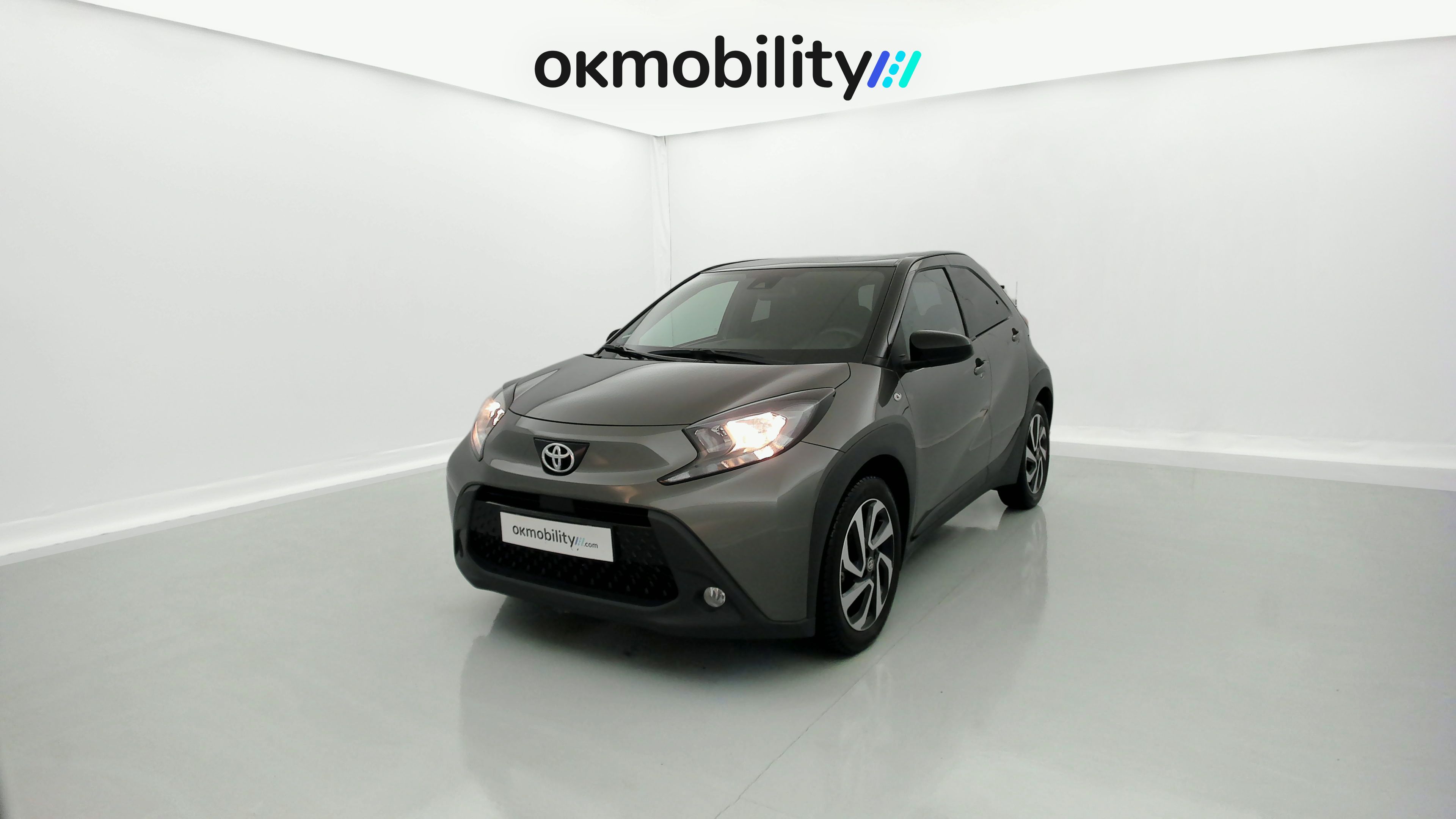 toyota aygo x pulse 1.0 VVT-I 72 2023 cardamon green / black 5