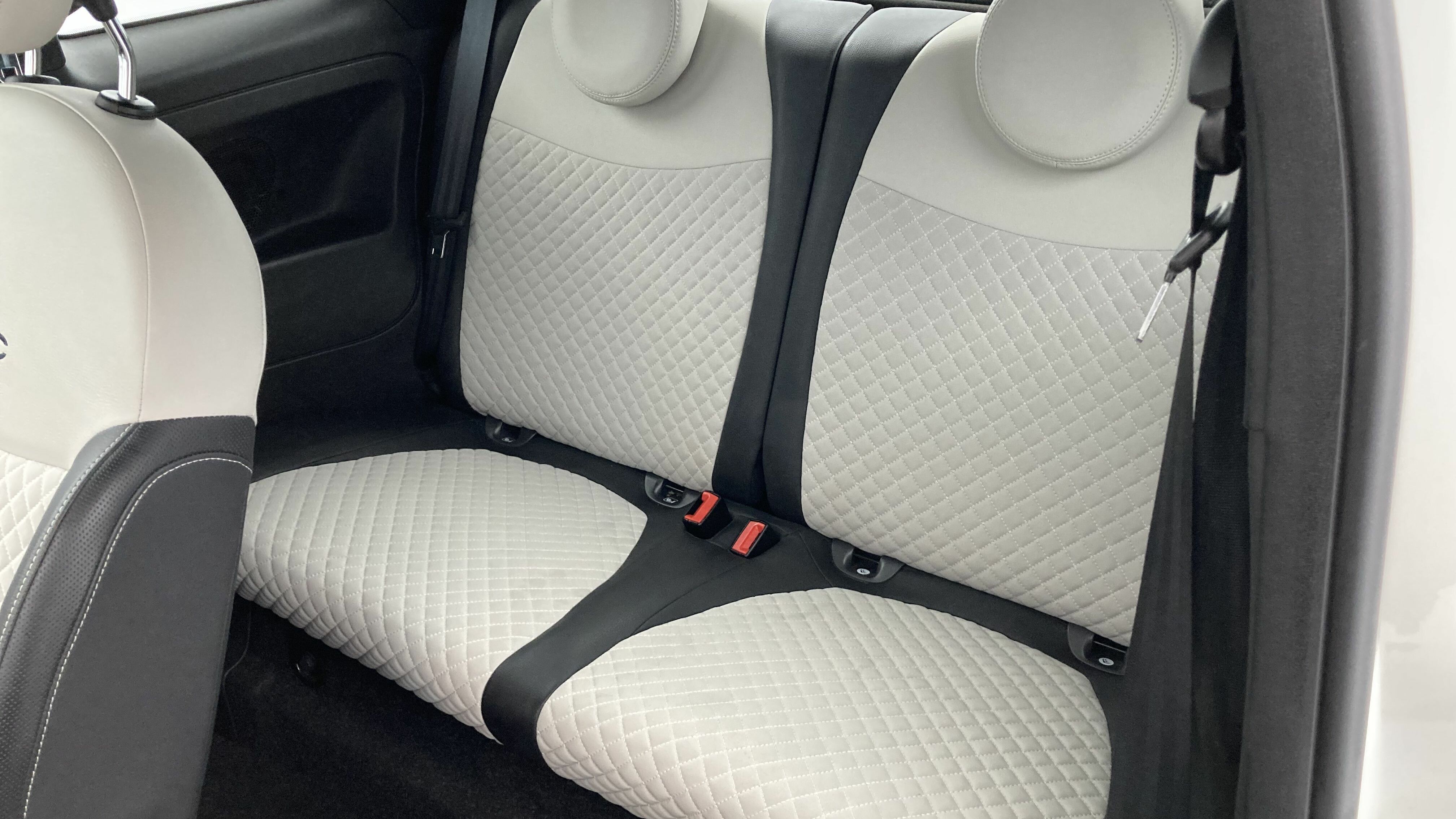 fiat 500 dolcevita 1.0 HYBRID 70 MHEV 2022 gelato weiss 20