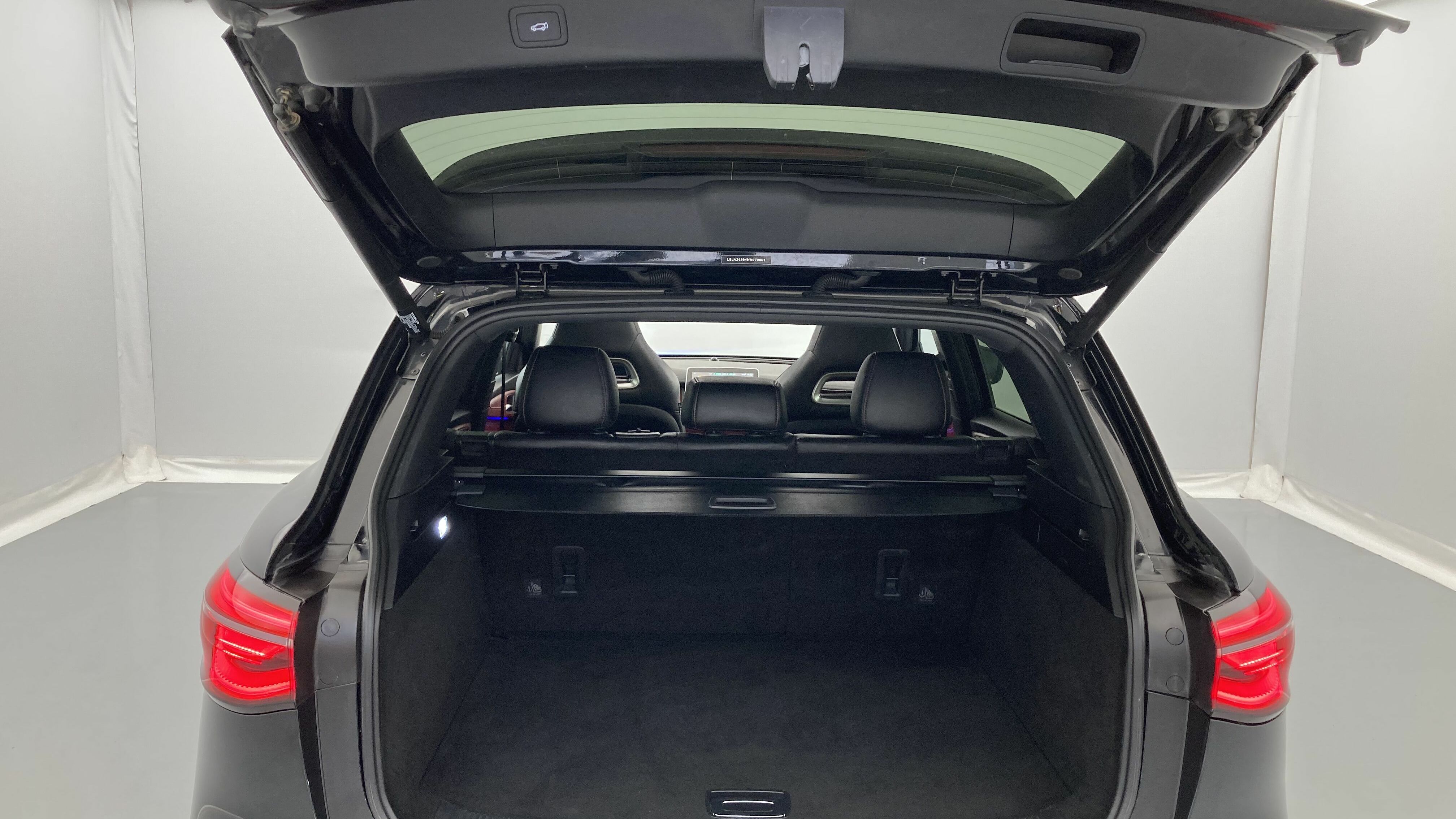 mg ehs phev exclusive 1.5 T-GDI 258 PHEV 2022 pebble black 24