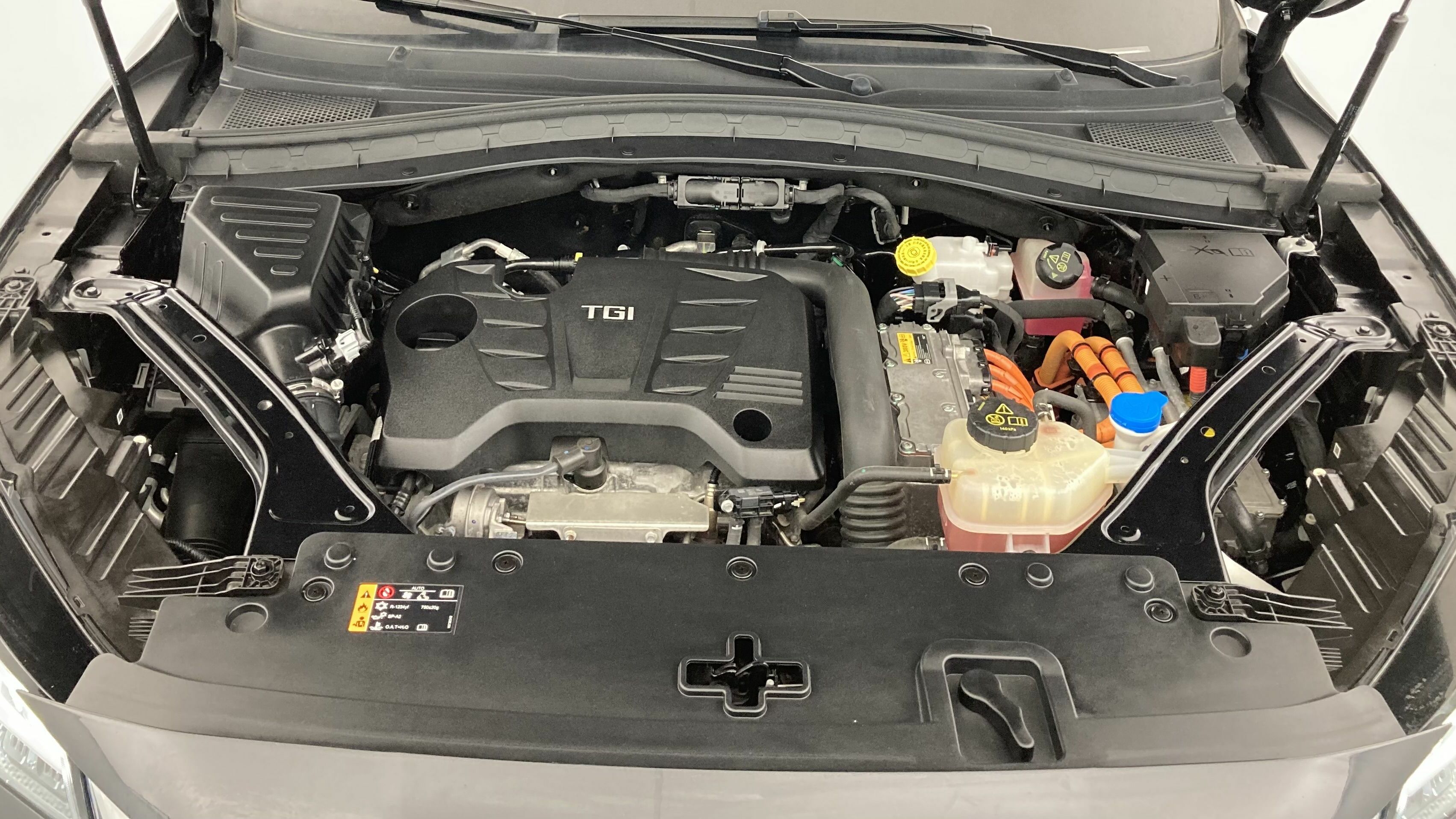 mg ehs phev exclusive 1.5 T-GDI 258 PHEV 2022 pebble black 25