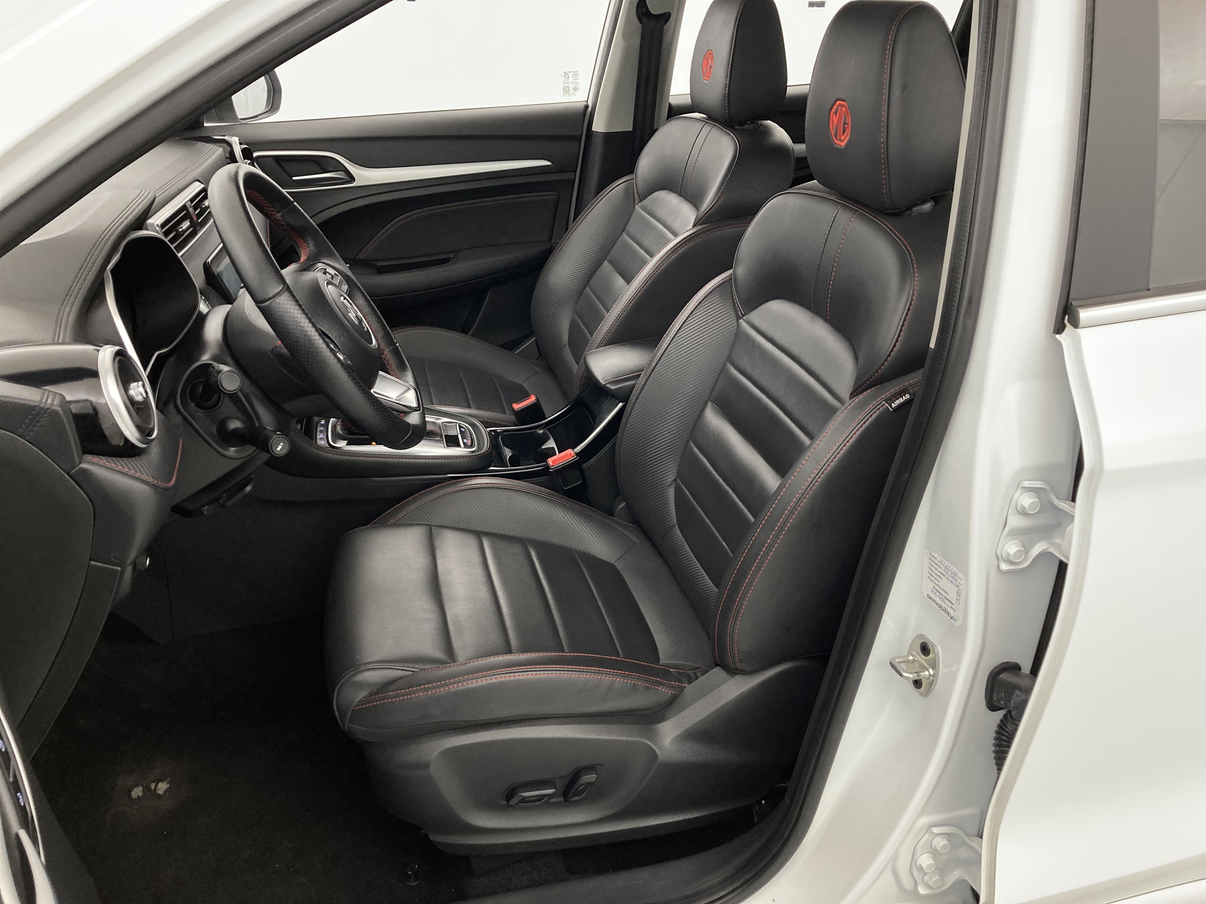 mg zs luxury 1.0 T-GDI 111 CA 2023 dover white 17