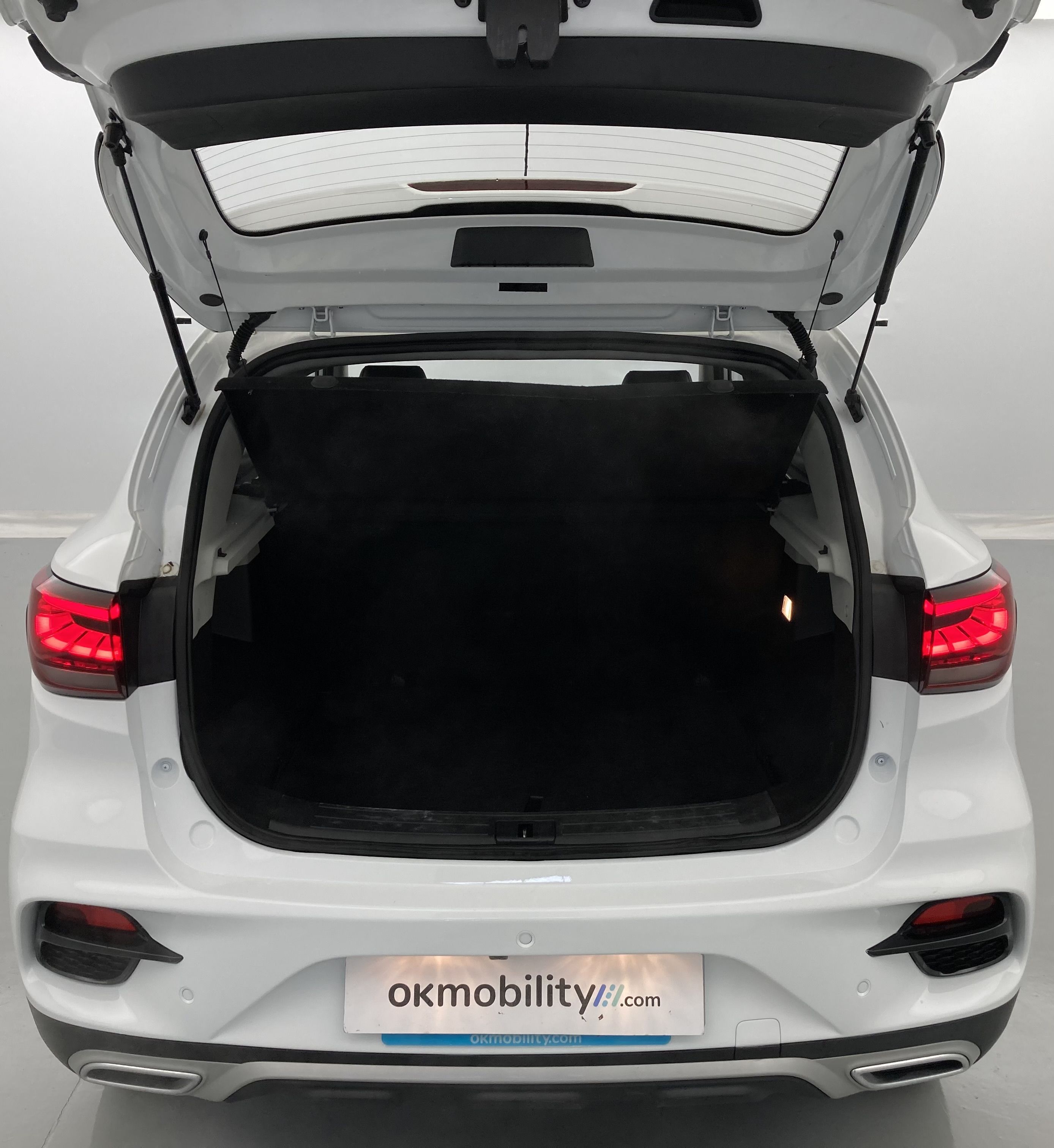 mg zs luxury 1.0 T-GDI 111 CA 2023 dover white 22