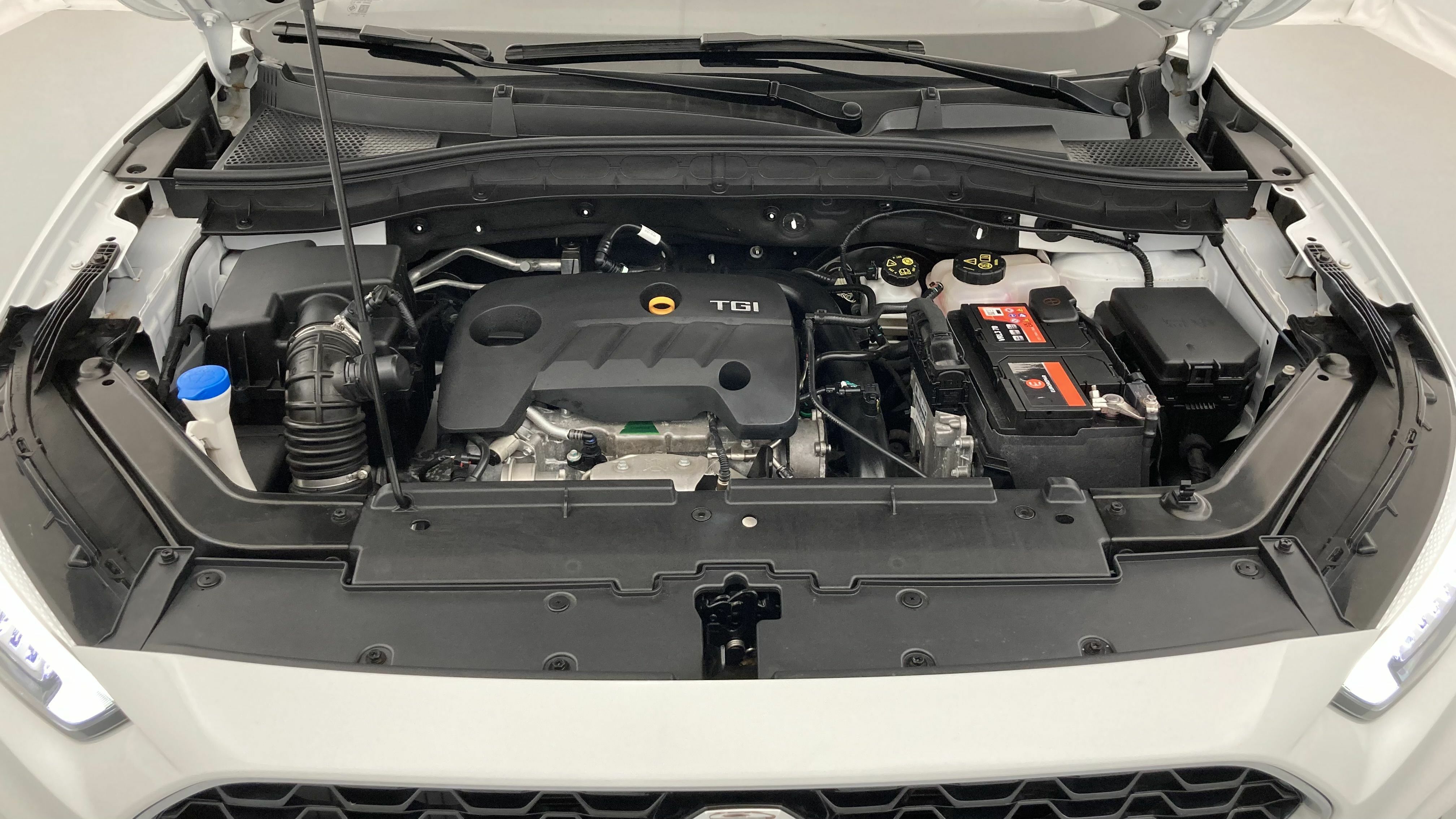 mg zs luxury 1.0 T-GDI 110 AT 2024 dover white 25