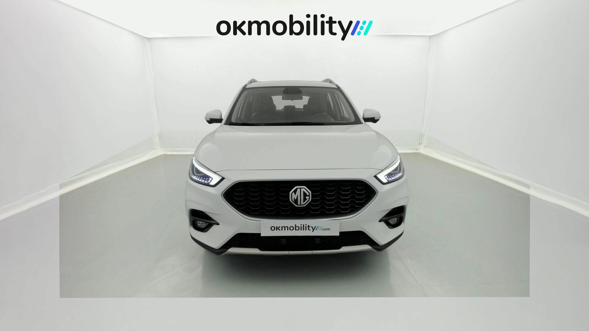 mg zs luxury 1.0 T-GDI 110 AT 2024 dover white 4