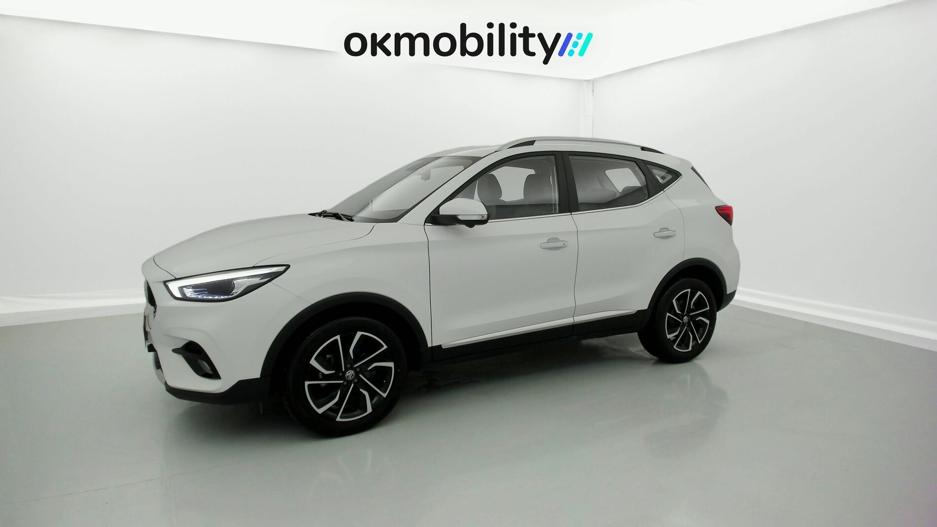 mg zs luxury 1.0 T-GDI 110 AT 2024 dover white 5