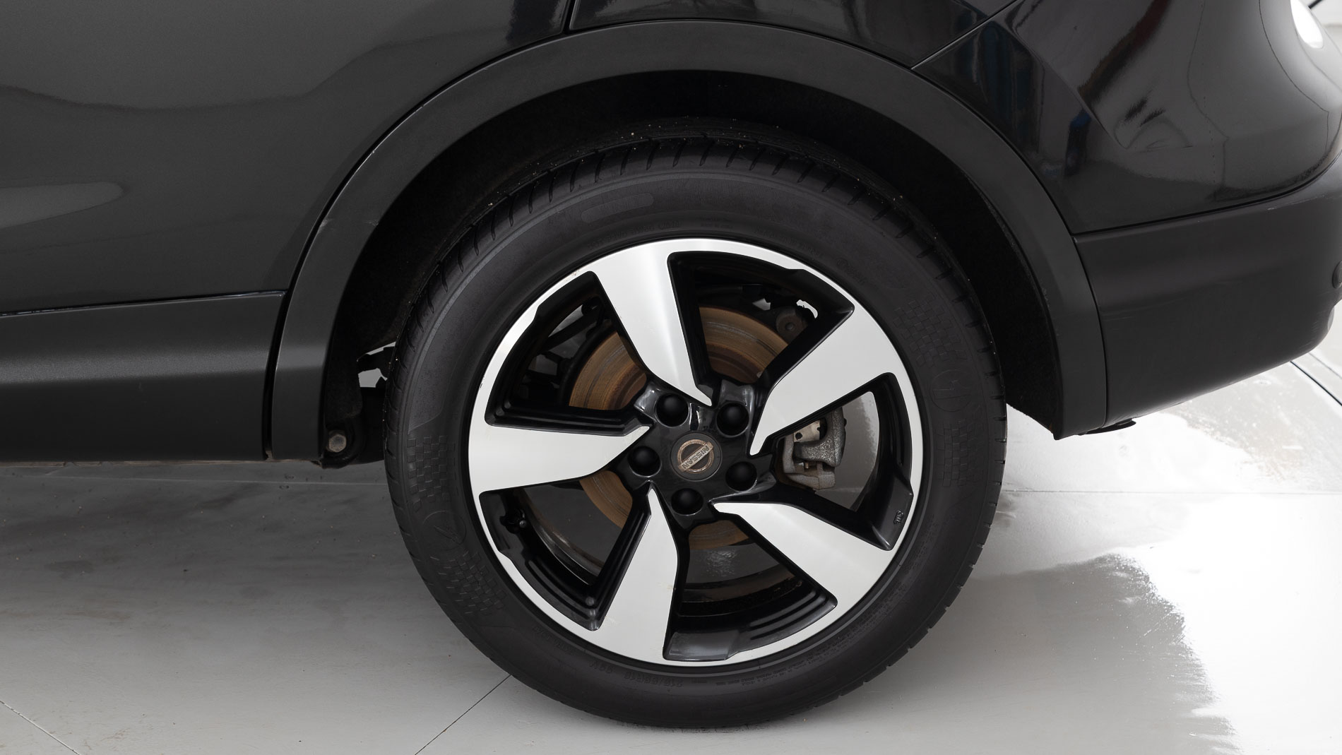 nissan qashqai n connecta 1.2 DIG-T 115 2017 negro 26