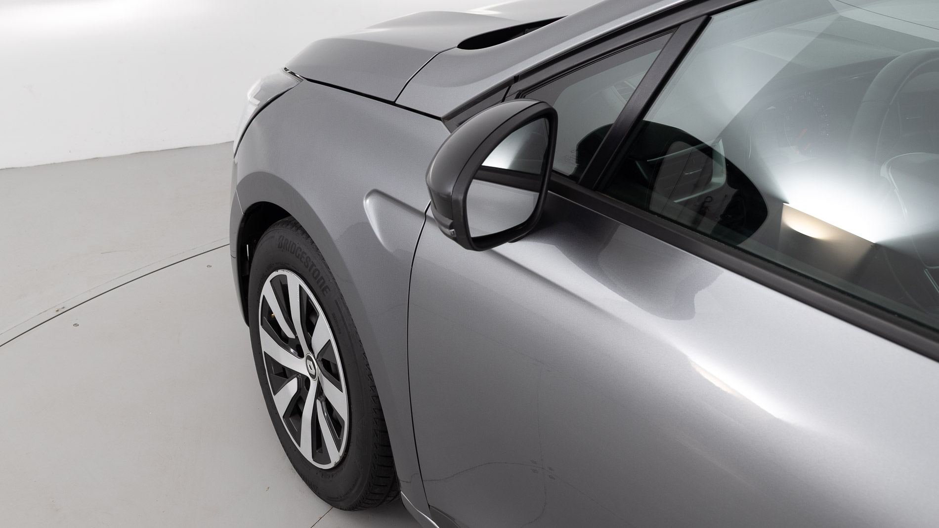 renault clio equilibre 1.0 TCE 90 2023 gris pizarra 24