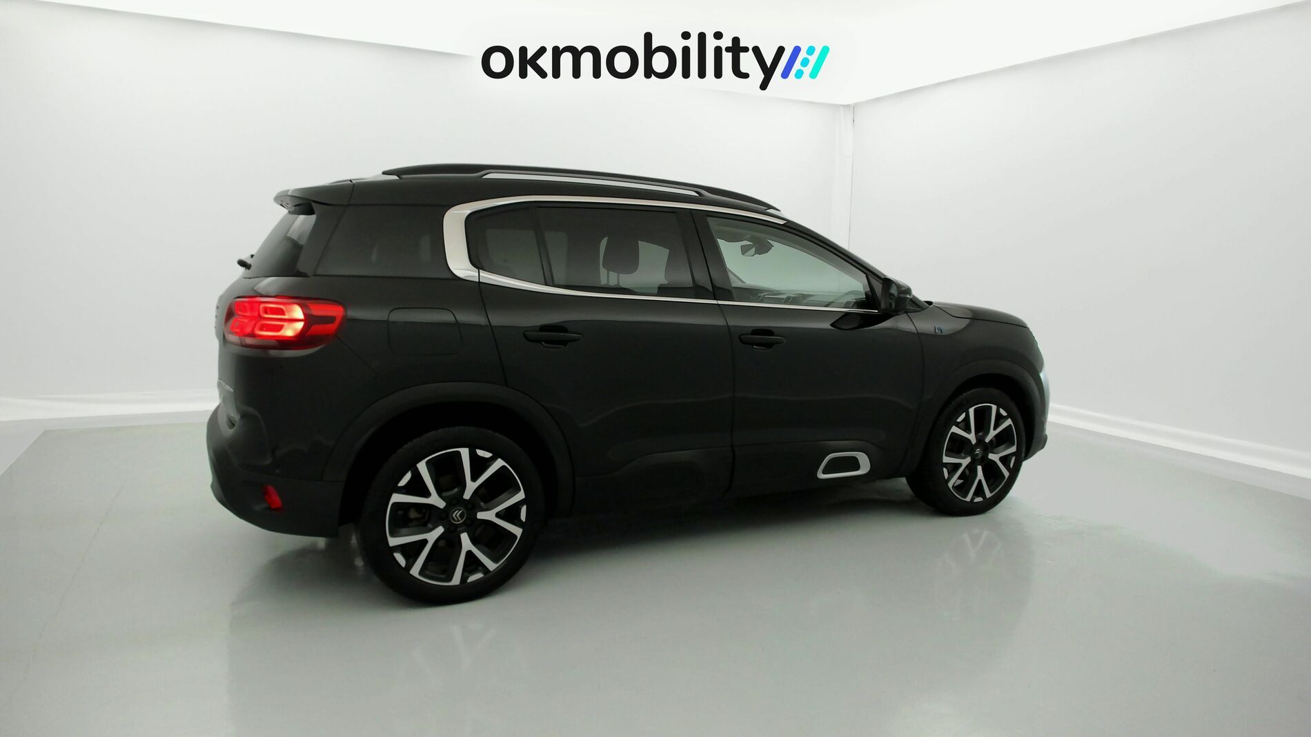 citroen c5 aircross shine 1.6 PURETECH HYBRID 225 E-EAT 2022 negro perla nera 12