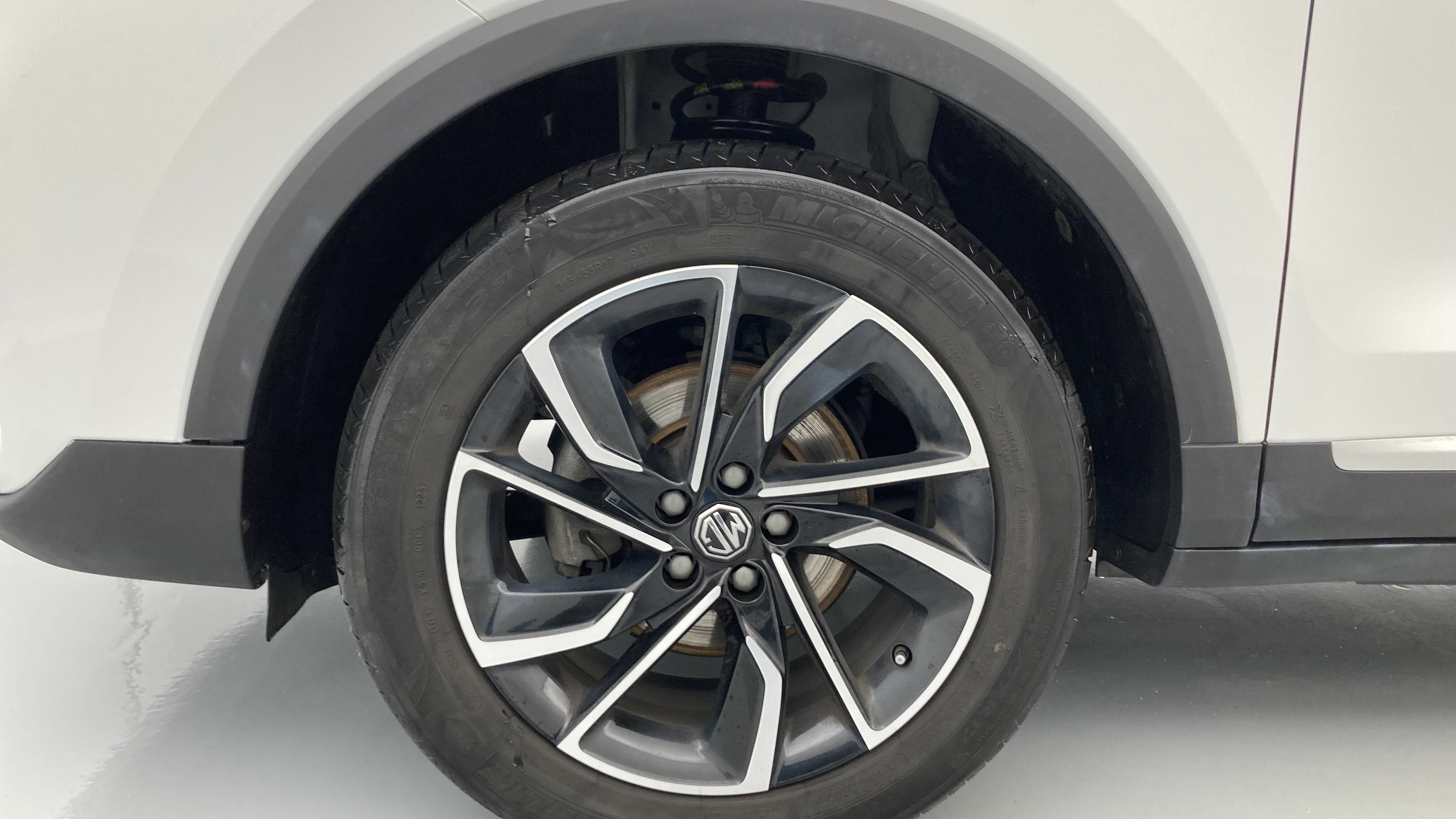 mg zs luxury 1.0 T-GDI 111 2023 dover white 22