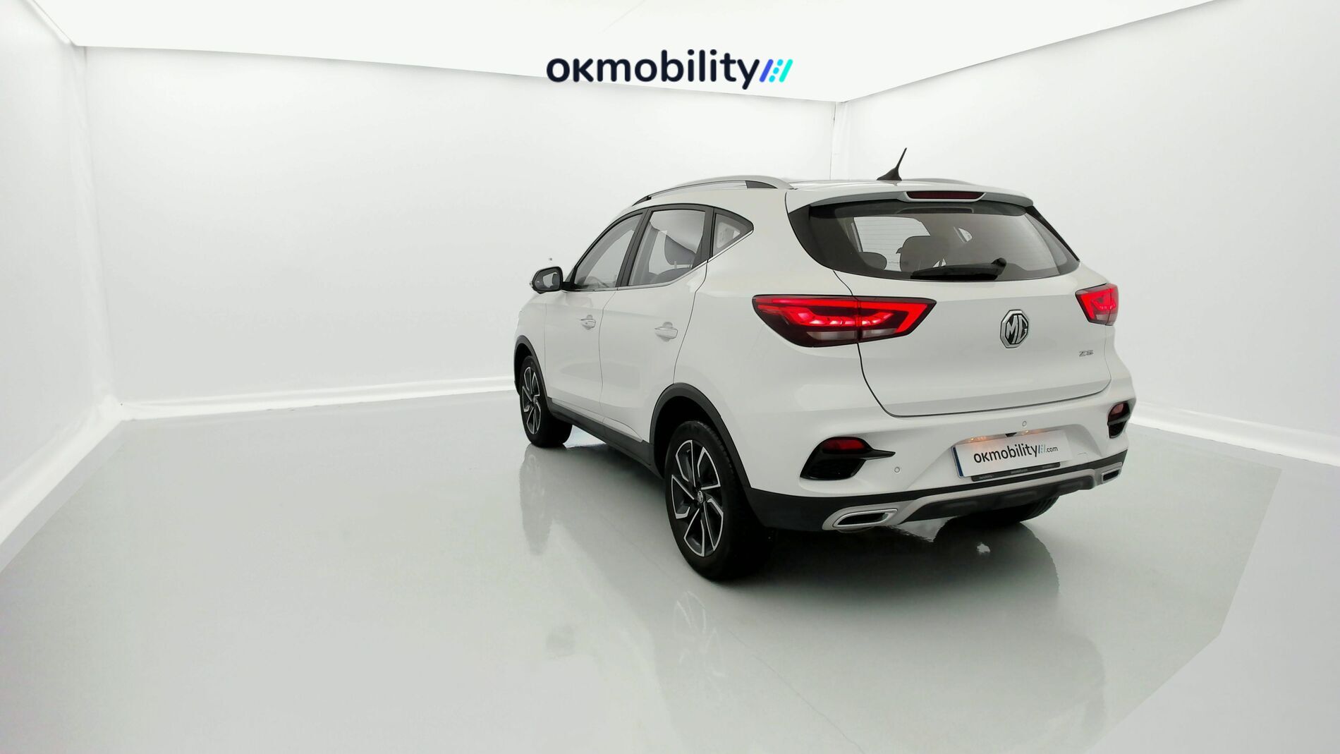 mg zs luxury 1.0 T-GDI 111 2023 dover white 5