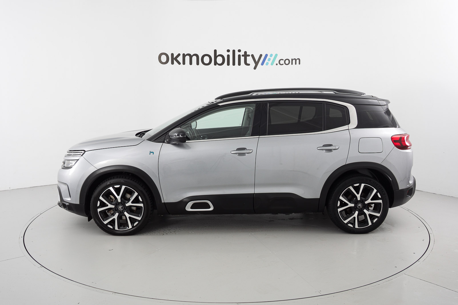 citroen c5 aircross shine 1.6 PURETECH HYBRID 225 E-EAT 2022 gris platino / negro 8