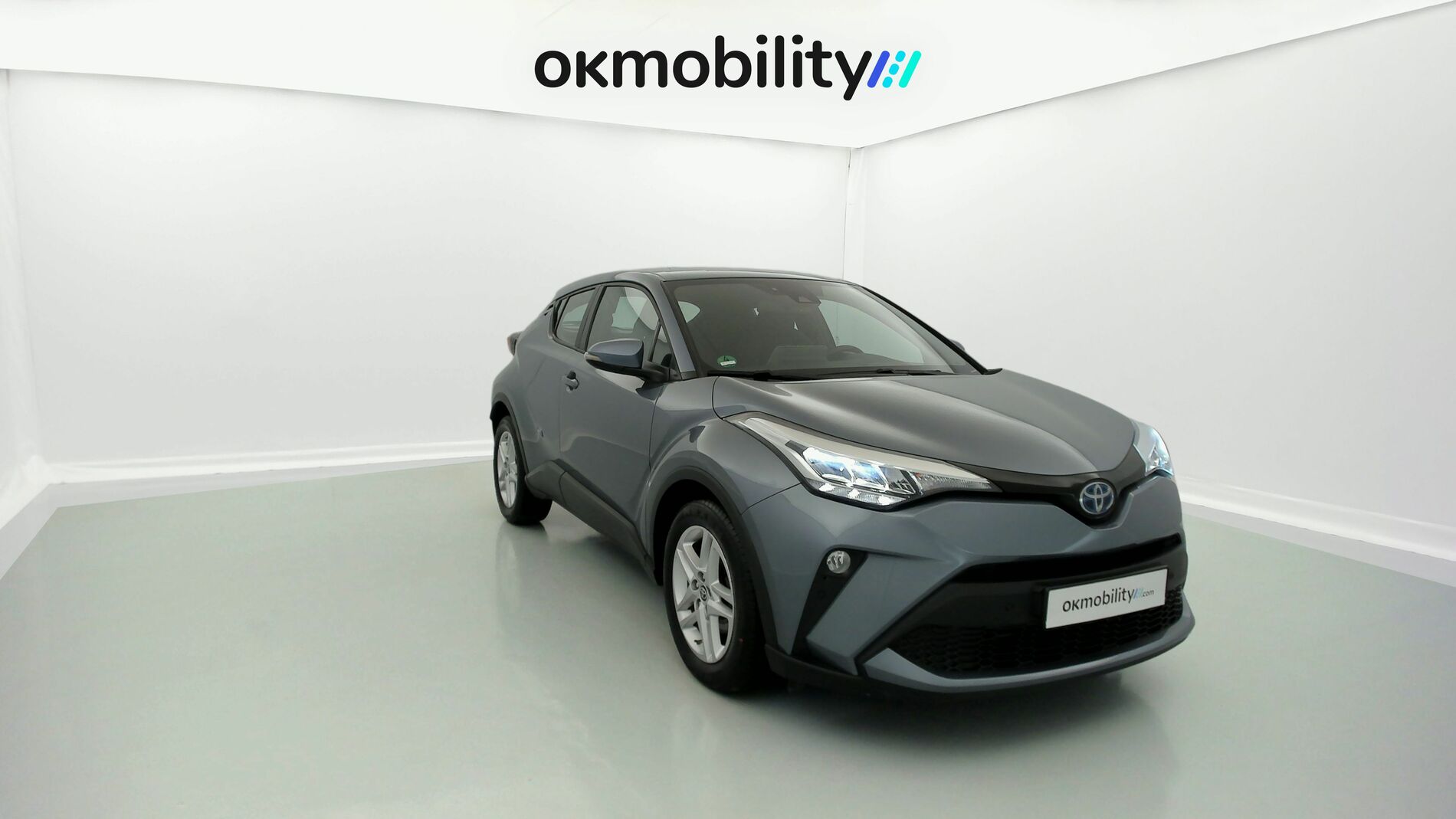 toyota c-hr business edition 1.8 E-CVT 125H 2023 azul sodalita 3