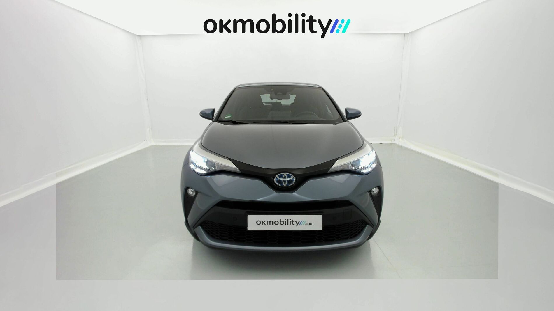toyota c-hr business edition 1.8 E-CVT 125H 2023 azul sodalita 4