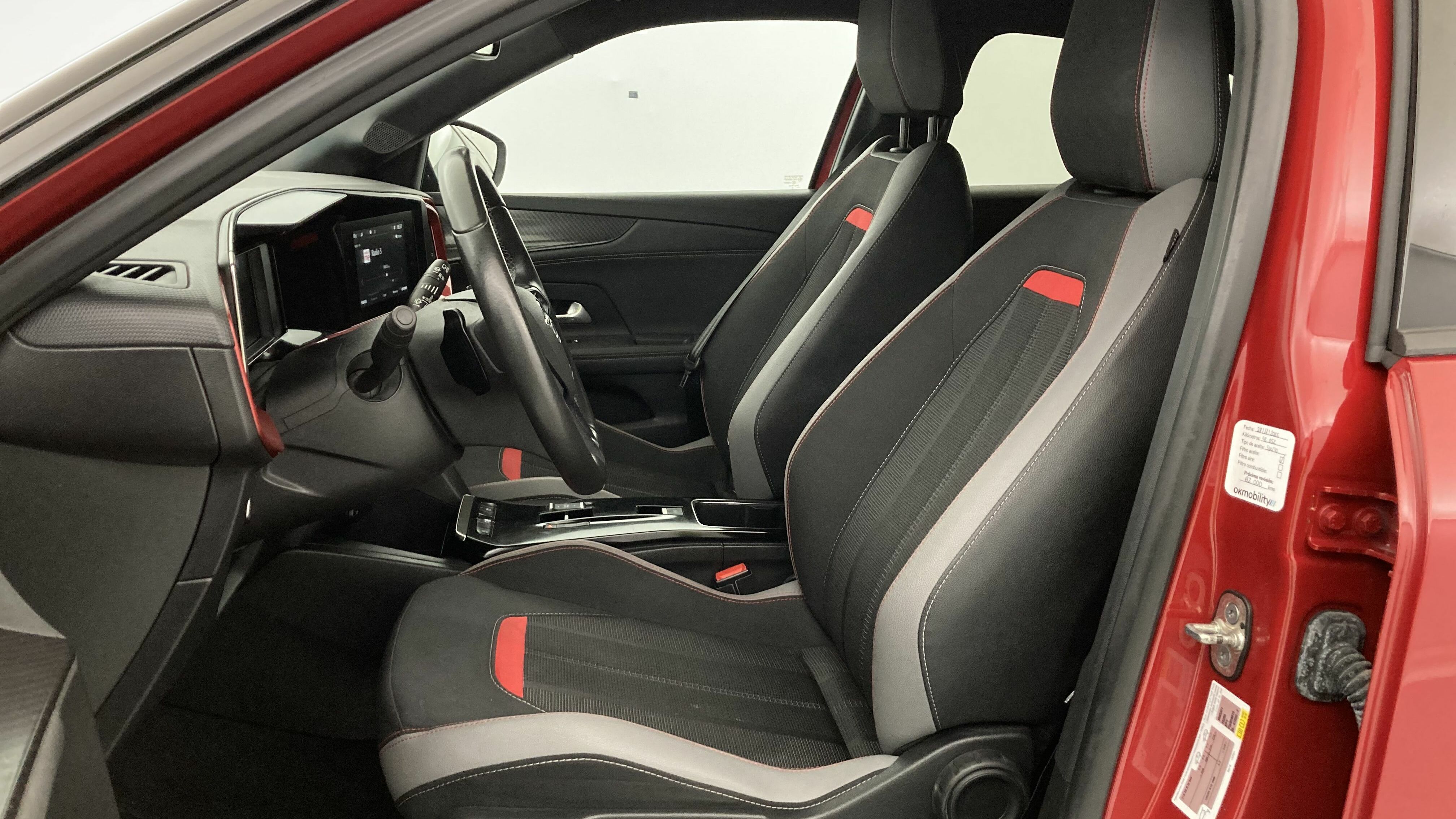 opel mokka gs 1.2T 130 AT 2023 kosmos red 15