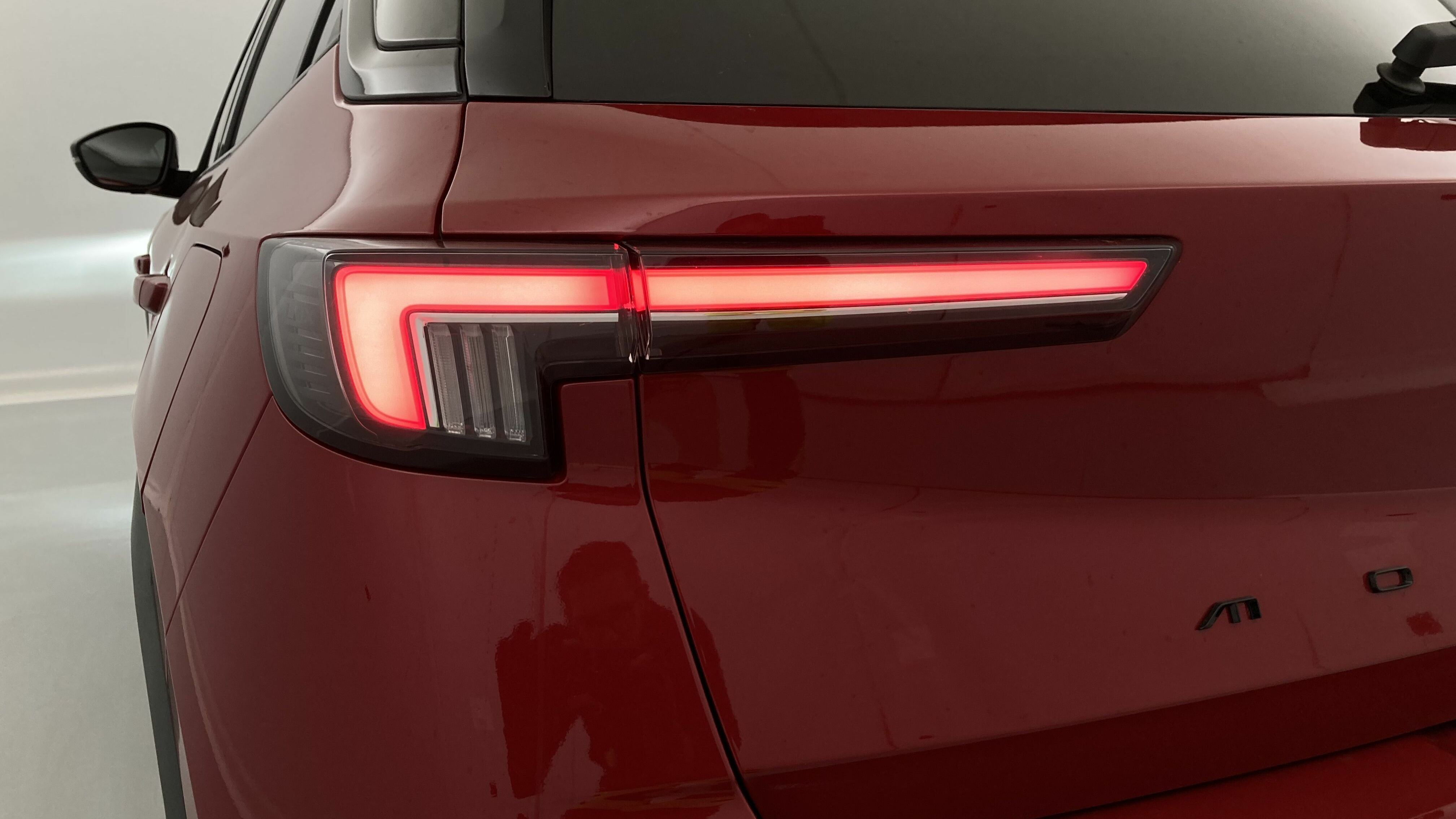 opel mokka gs 1.2T 130 AT 2023 kosmos red 31