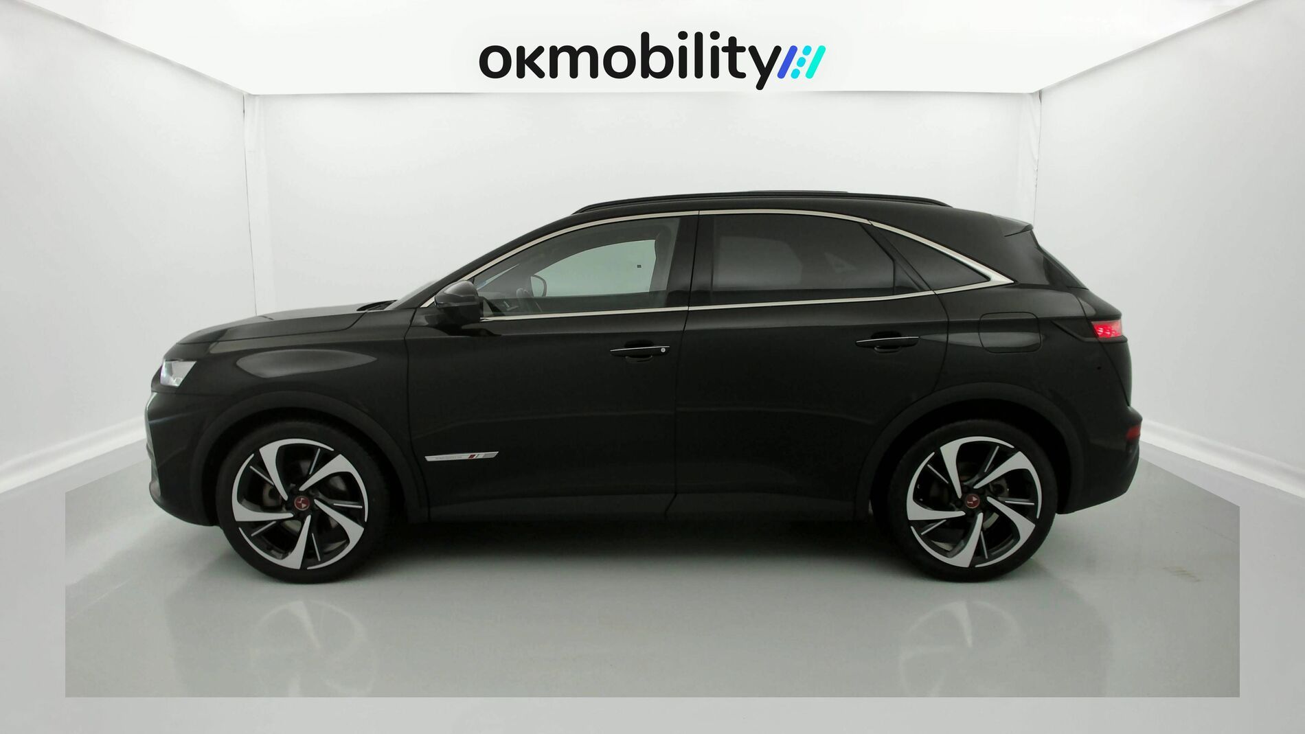 ds ds7 crossback performance line + E-TENSE 300 CA 2021 negro perla 7