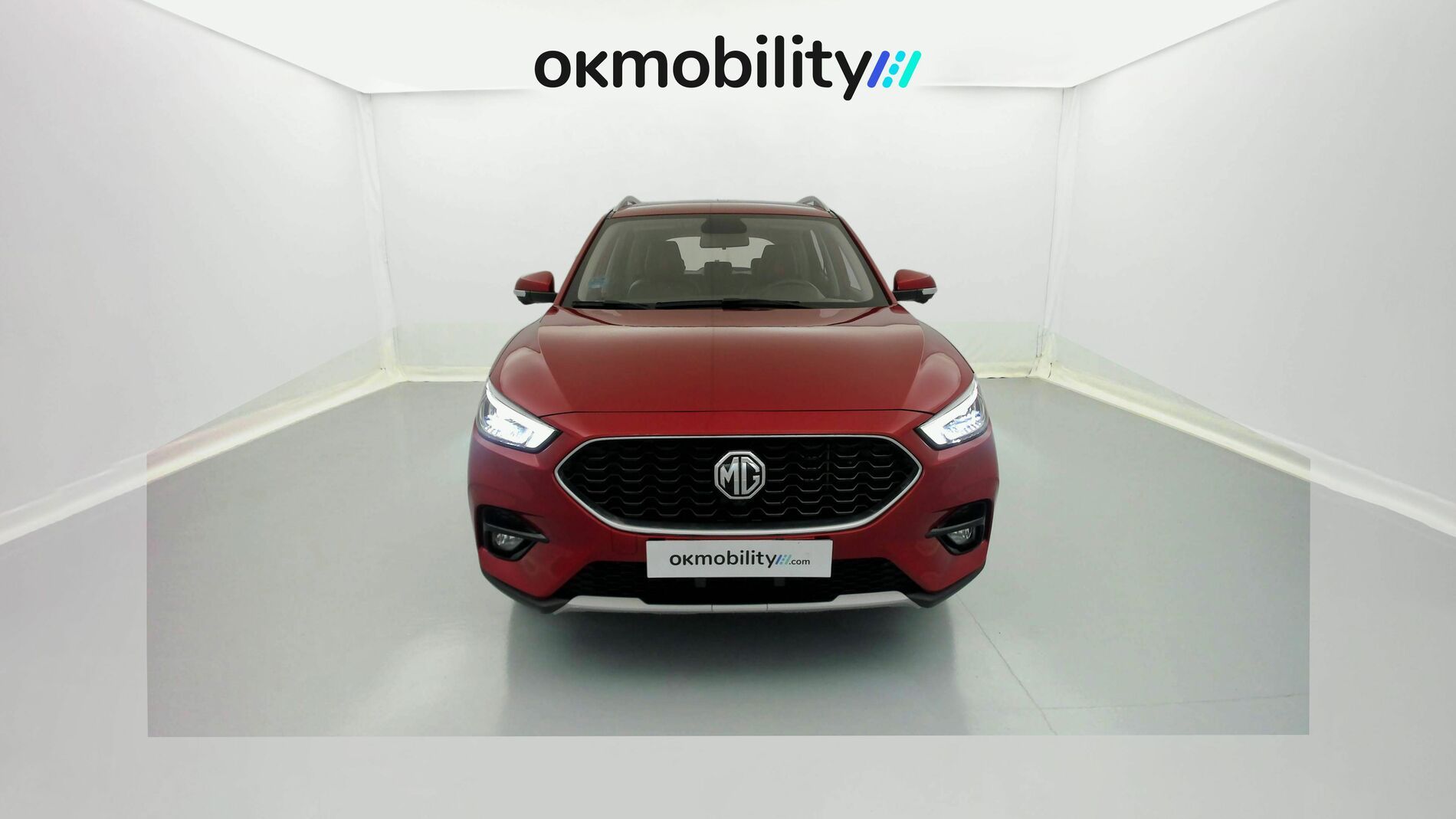 mg zs luxury 1.5 VTI-TECH 106 2023 diamond red 3
