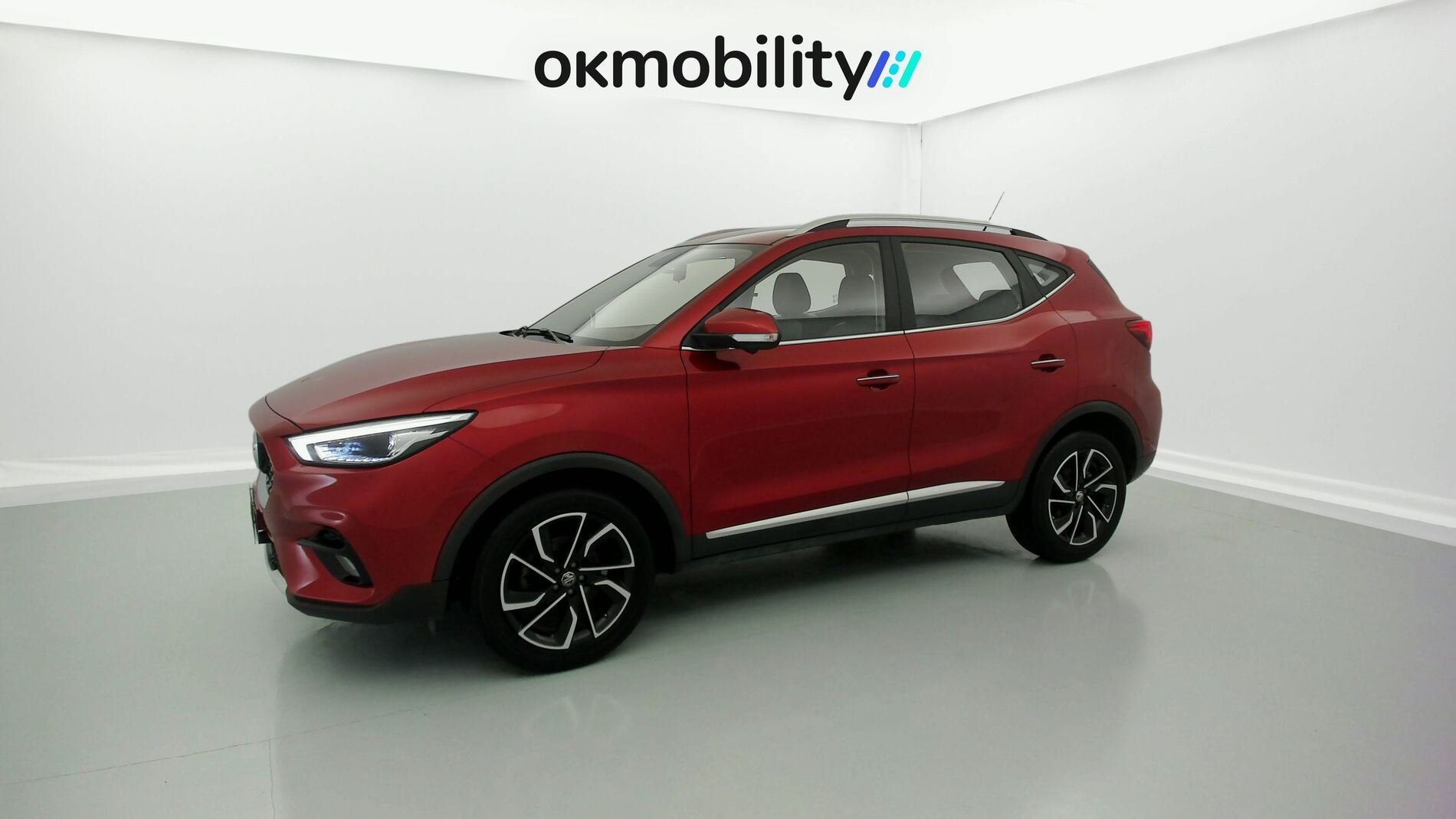 mg zs luxury 1.5 VTI-TECH 106 2023 diamond red 4