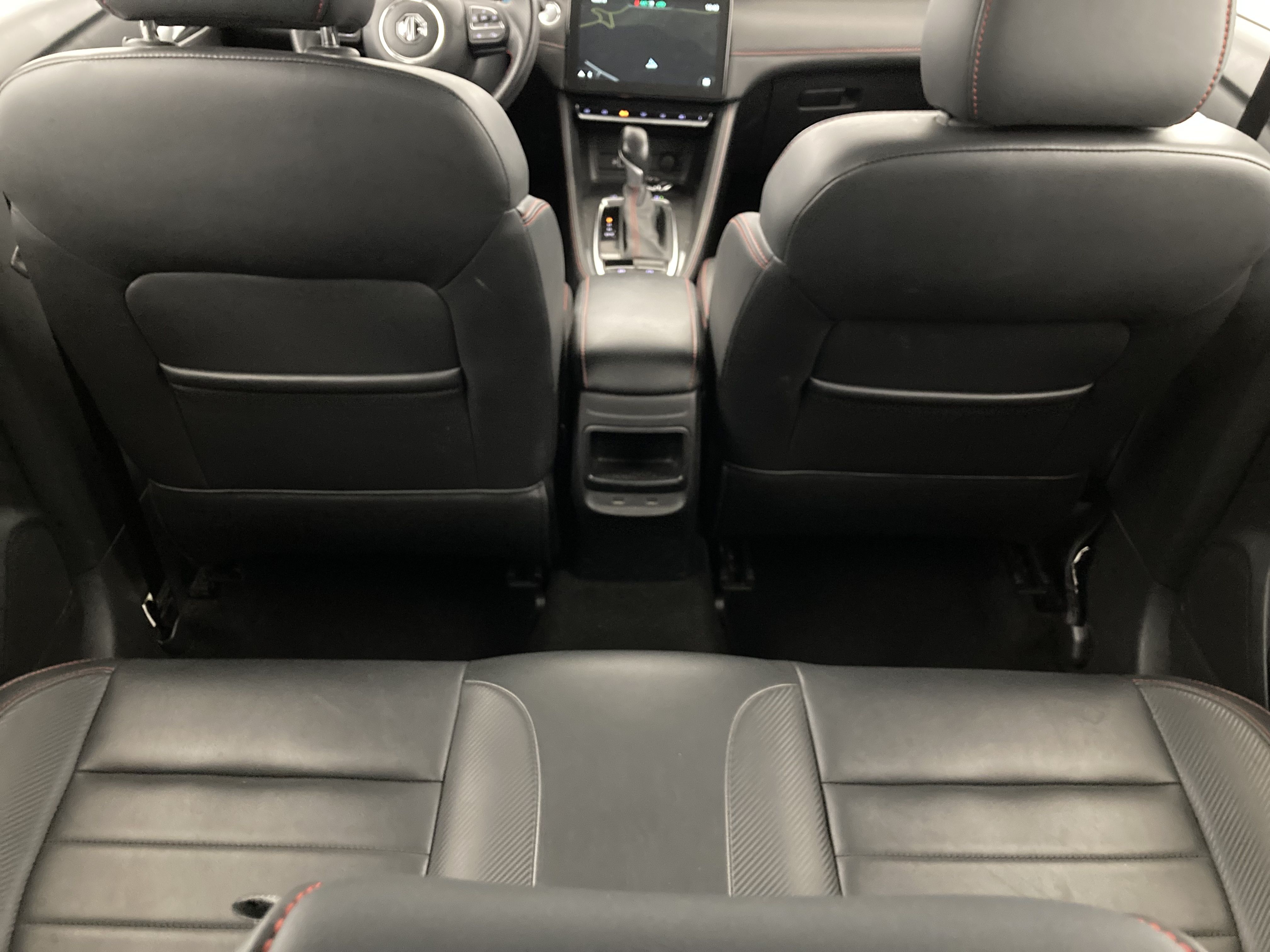 mg zs luxury 1.0 T-GDI 111 CA 2023 dover white 17