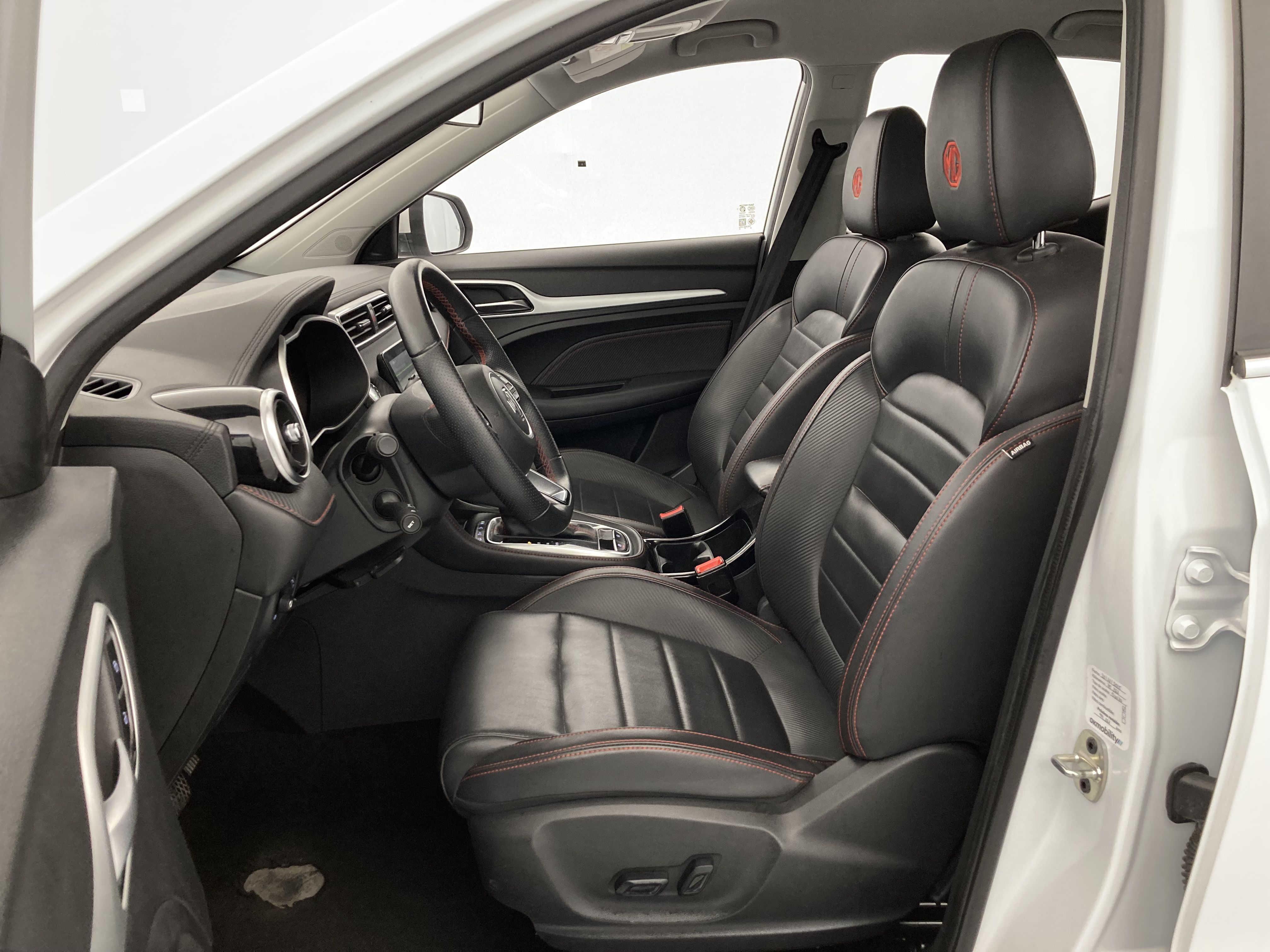 mg zs luxury 1.0 T-GDI 111 CA 2023 dover white 18