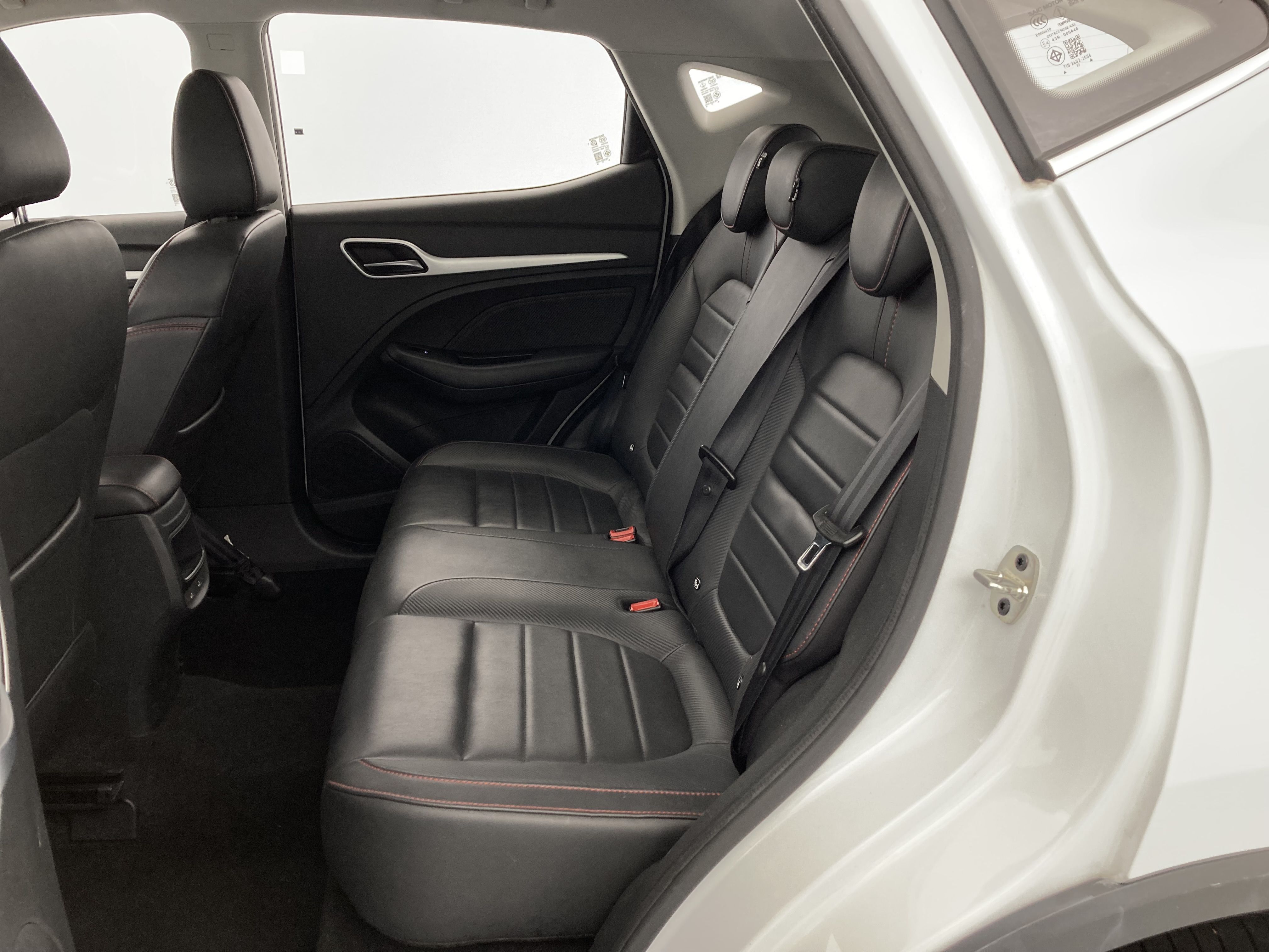 mg zs luxury 1.0 T-GDI 111 CA 2023 dover white 22