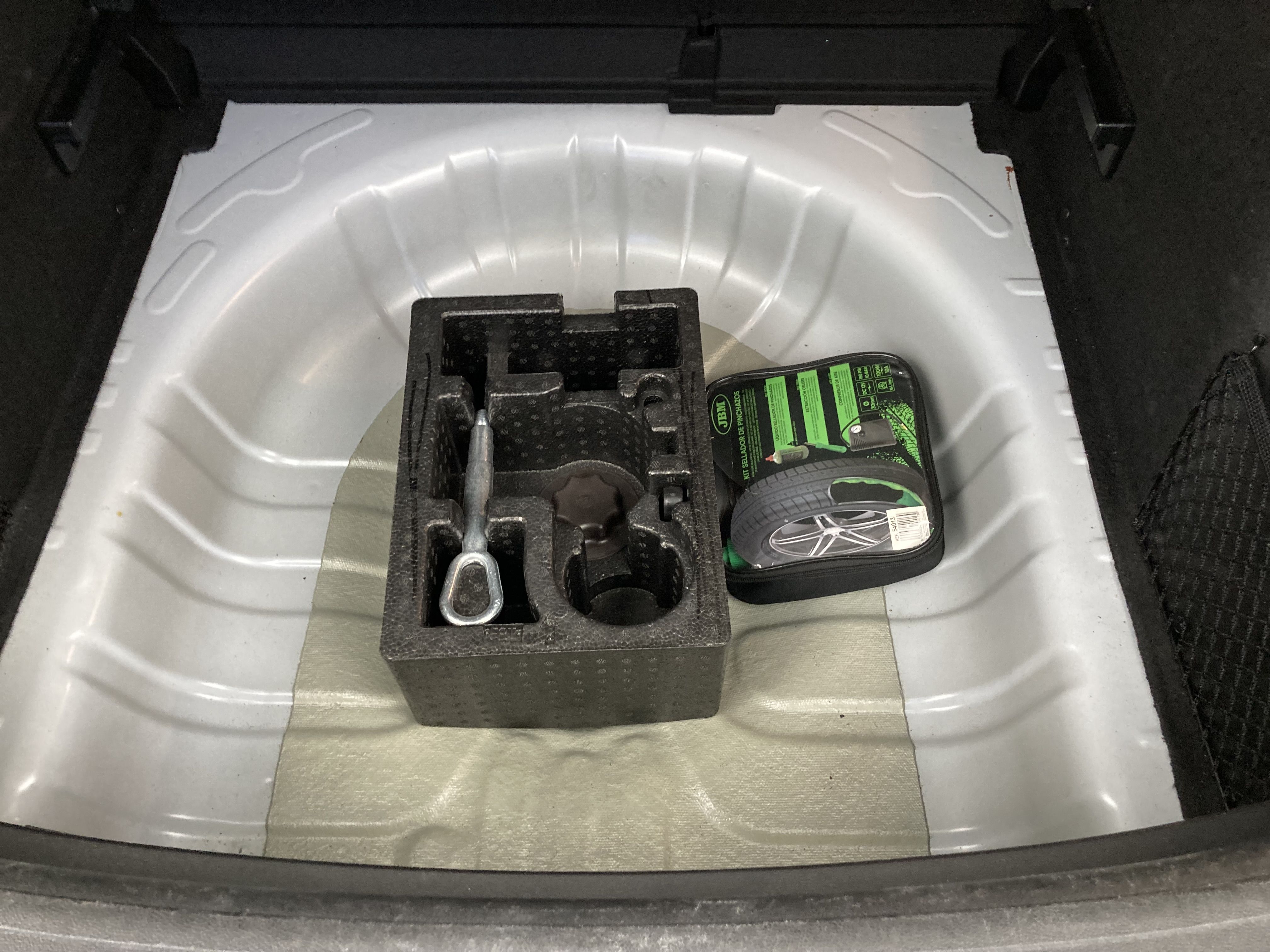 mg zs luxury 1.0 T-GDI 111 CA 2023 dover white 25